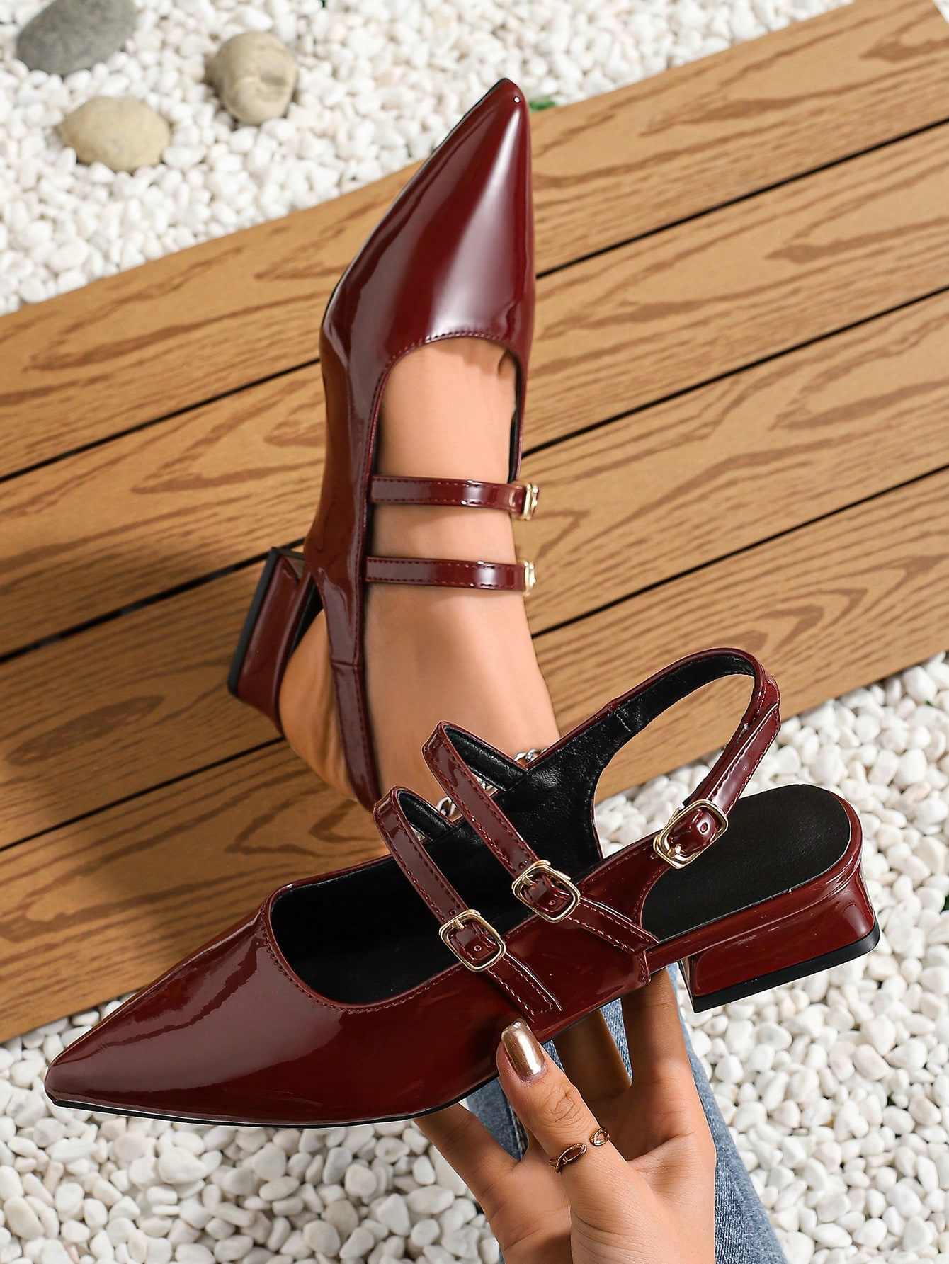 In Burgundy Women Flats