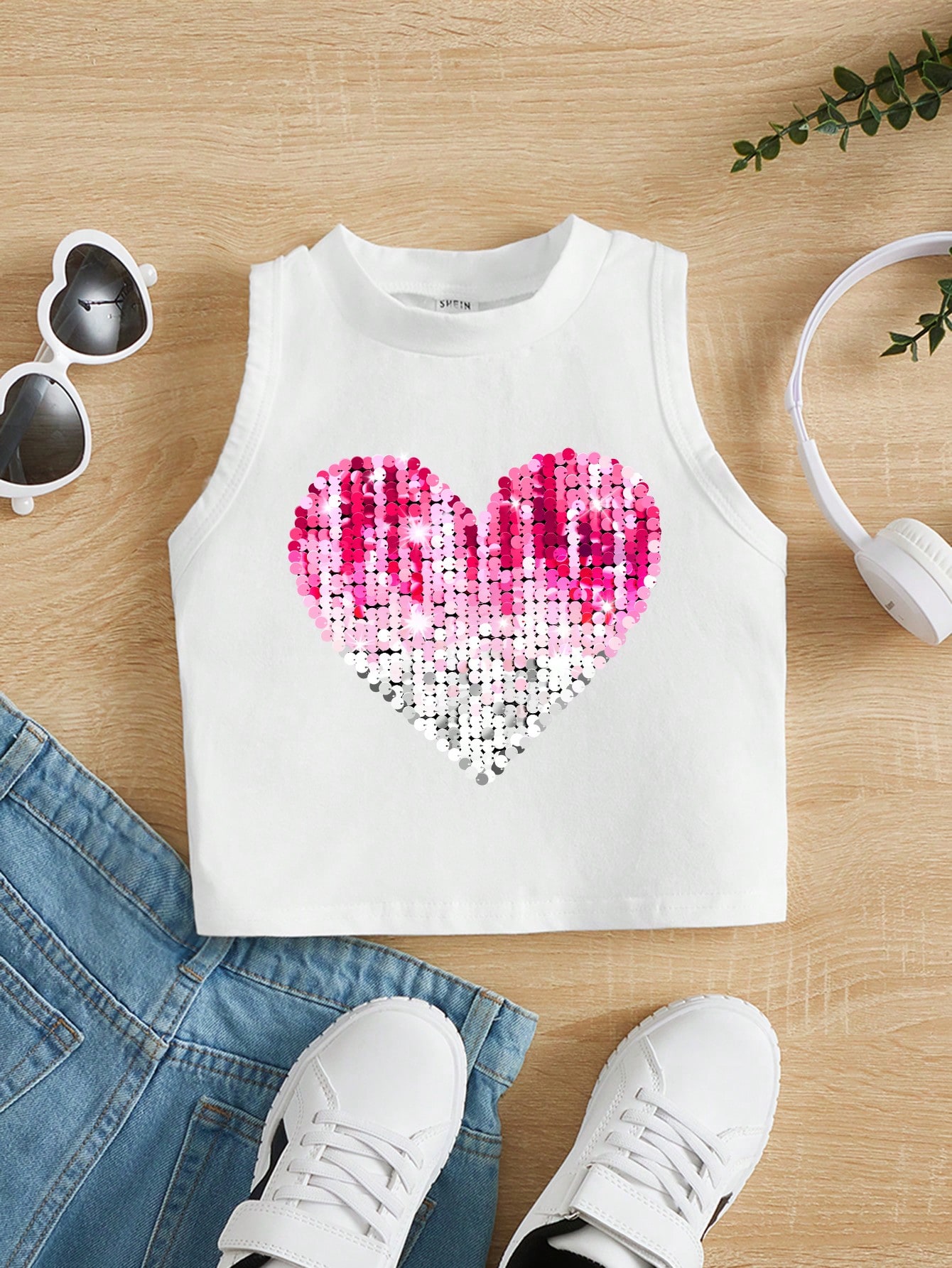 Young Girls Tank Tops & Camis