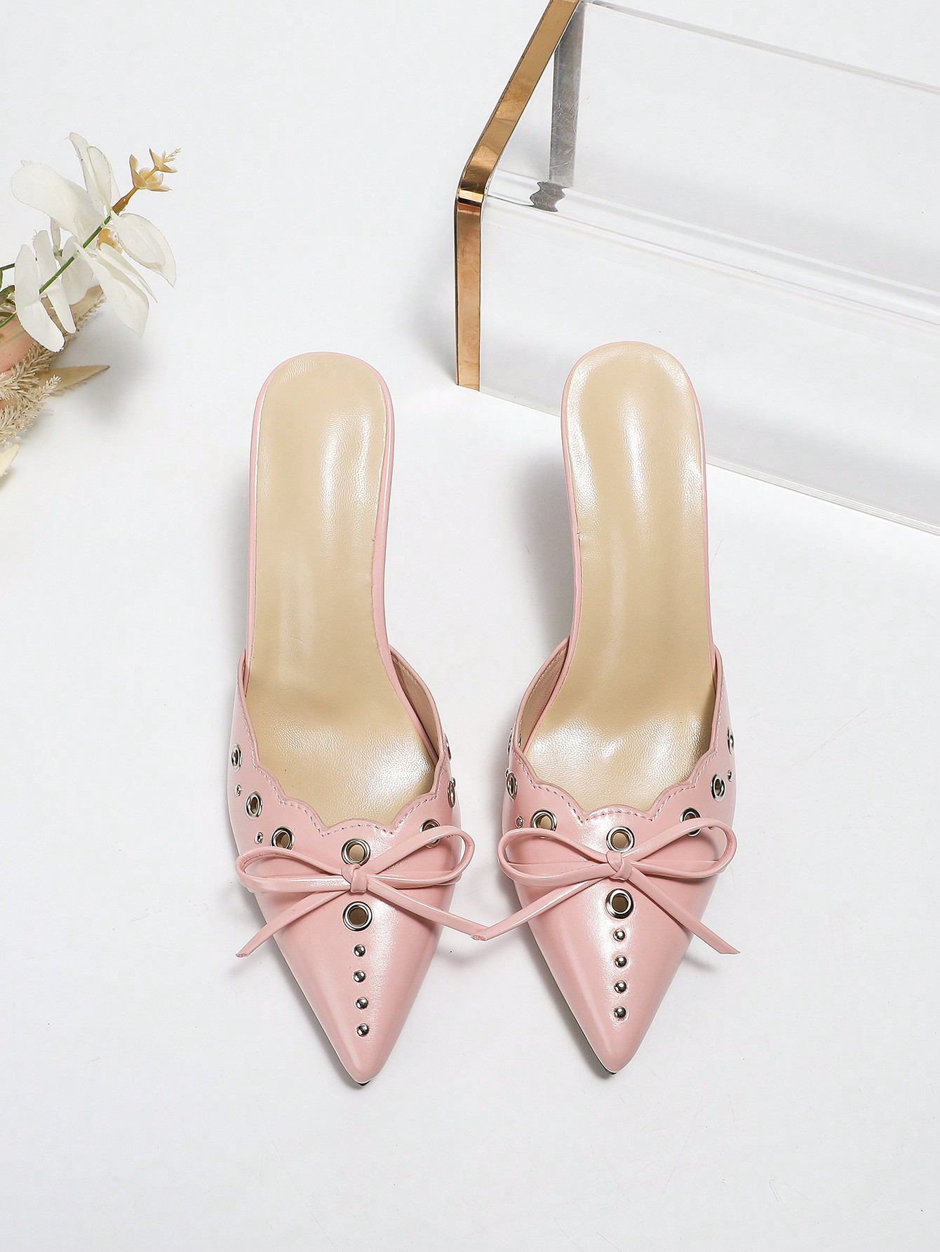 In Pink Women Pumps