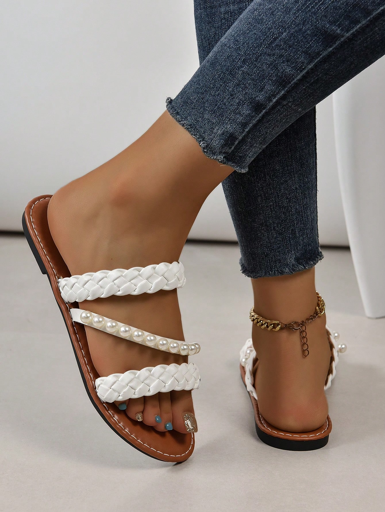 In White Women Flat Sandals