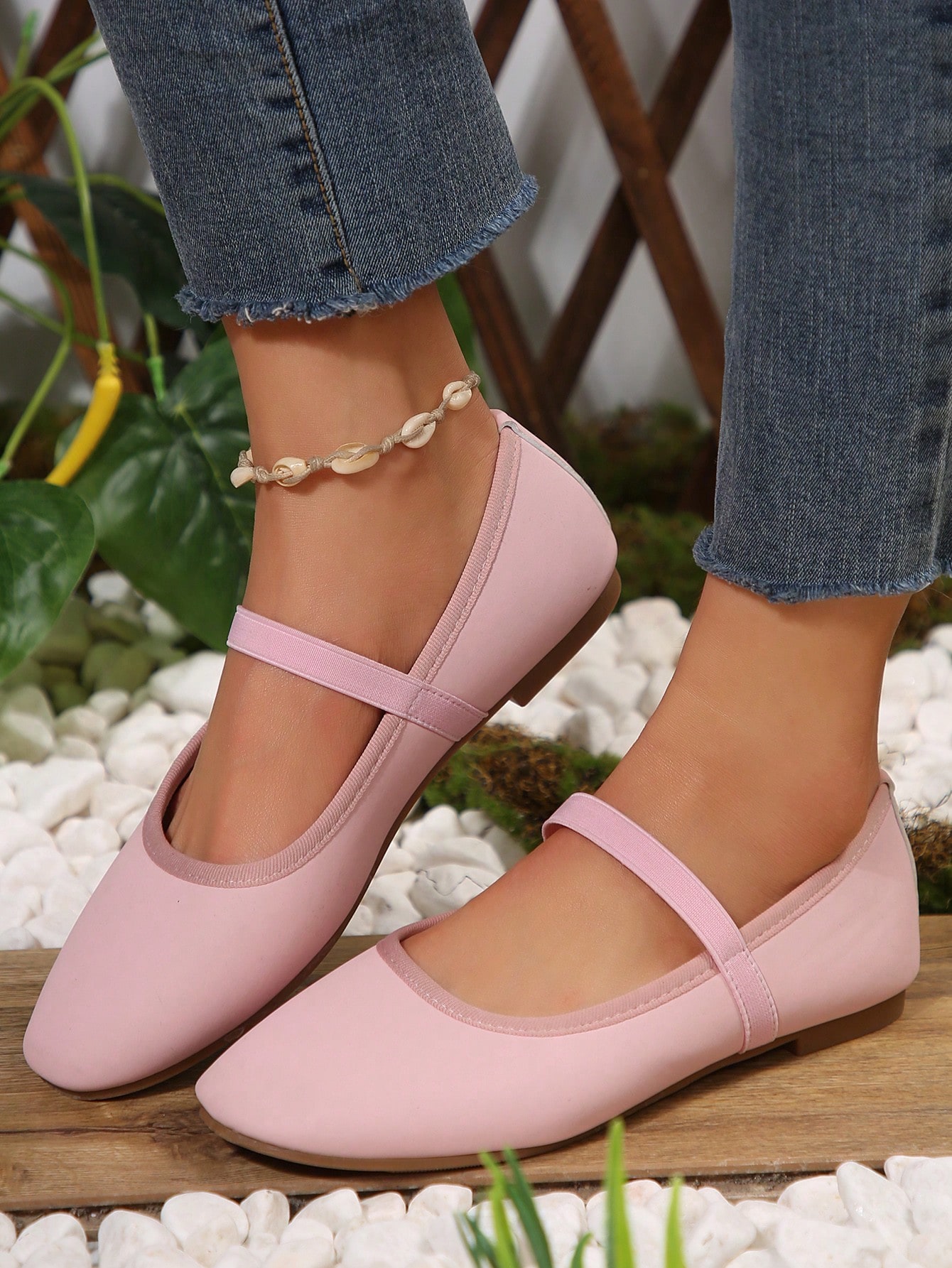 In Pink Women Flats