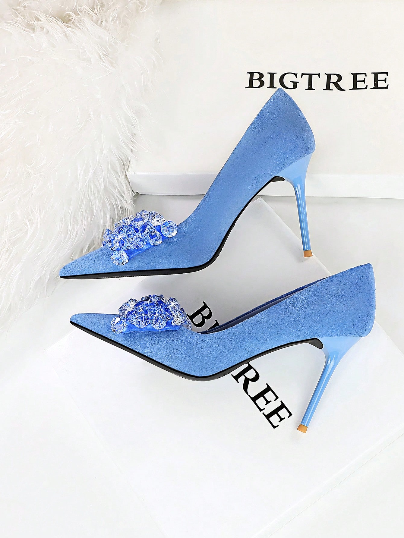 In Blue Women Pumps