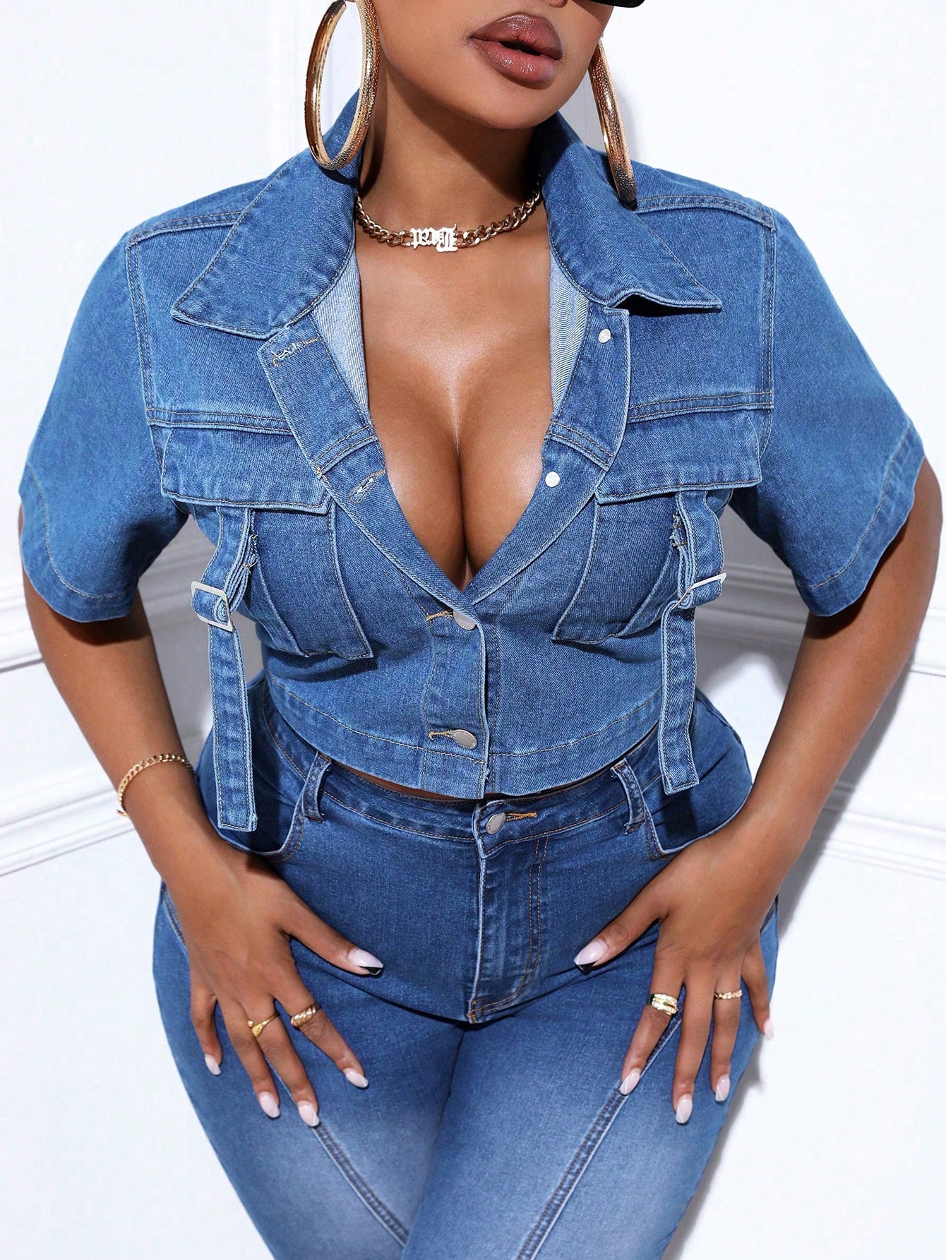 In Short Sleeve Plus Size Denim Jackets