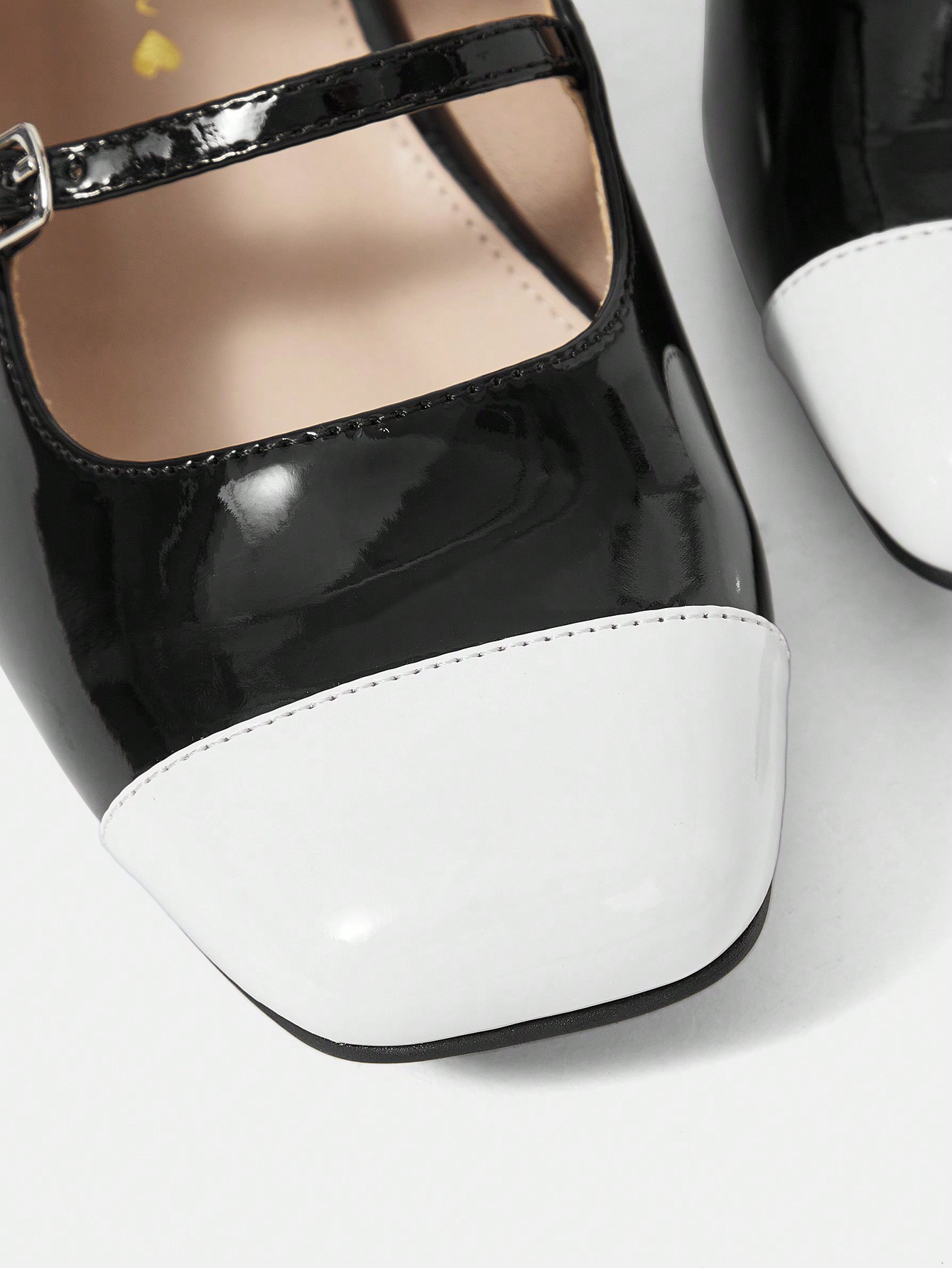 In Black and White Women Pumps