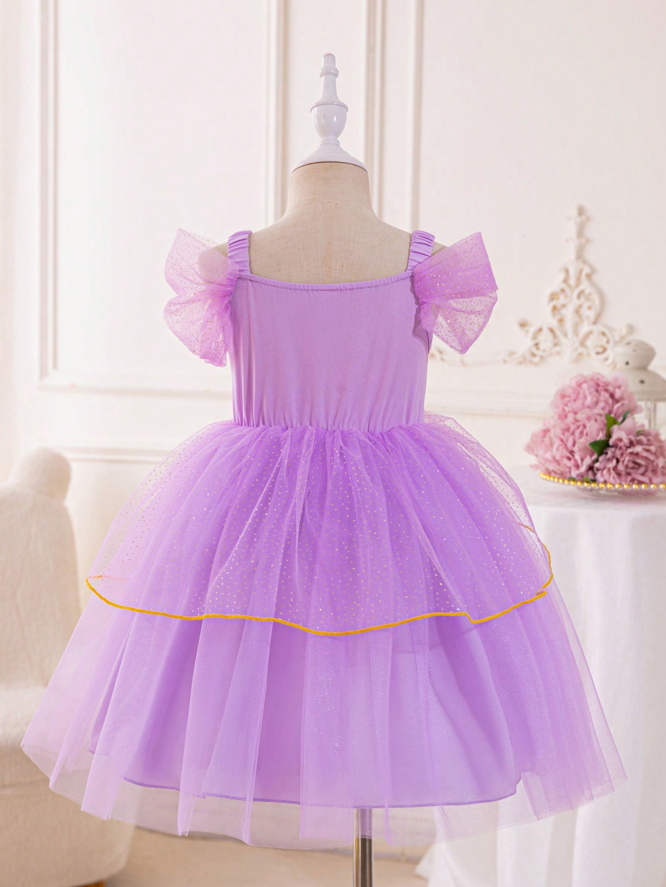 Young Girls Partywear