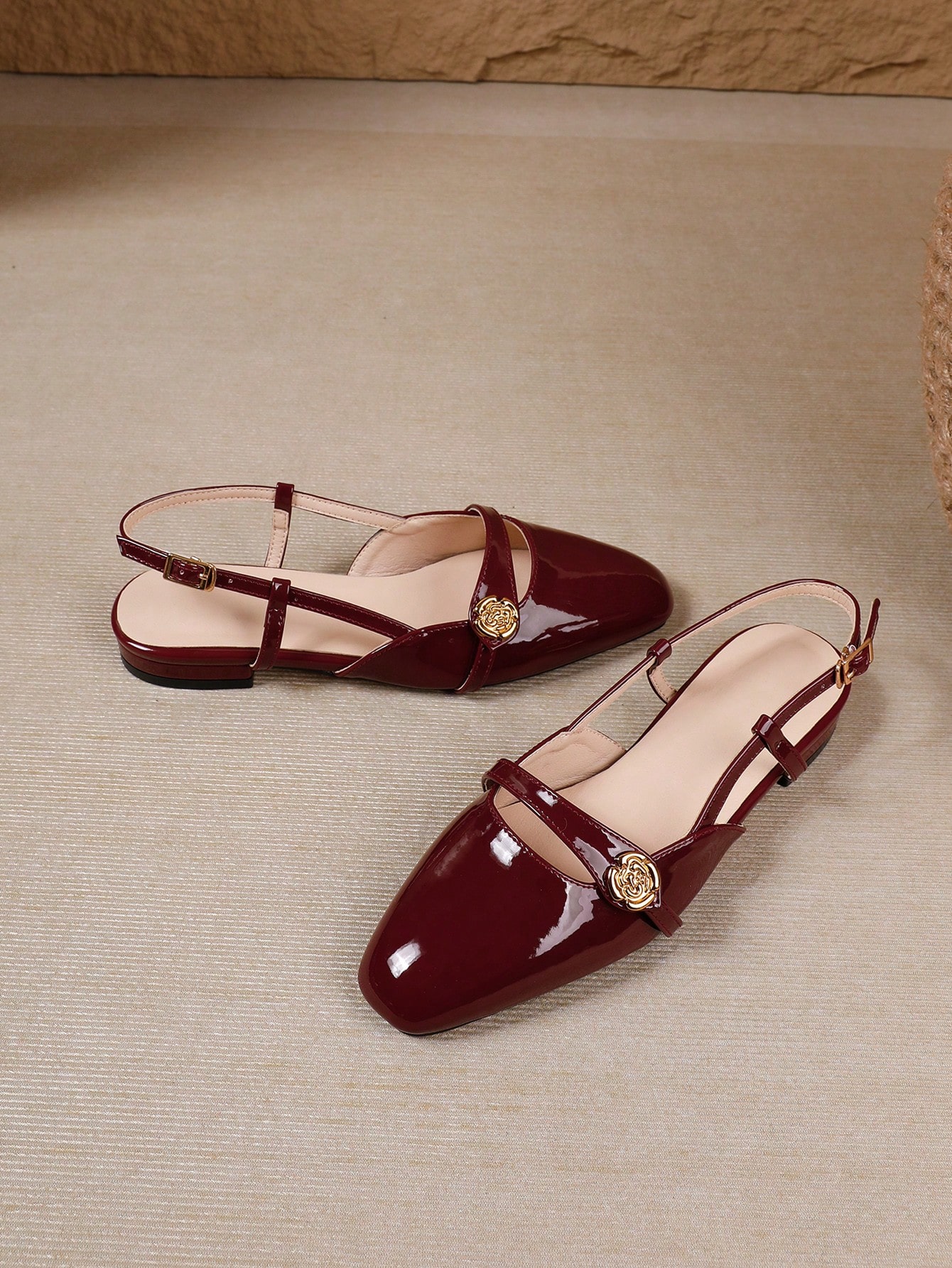 In Burgundy Women Flats