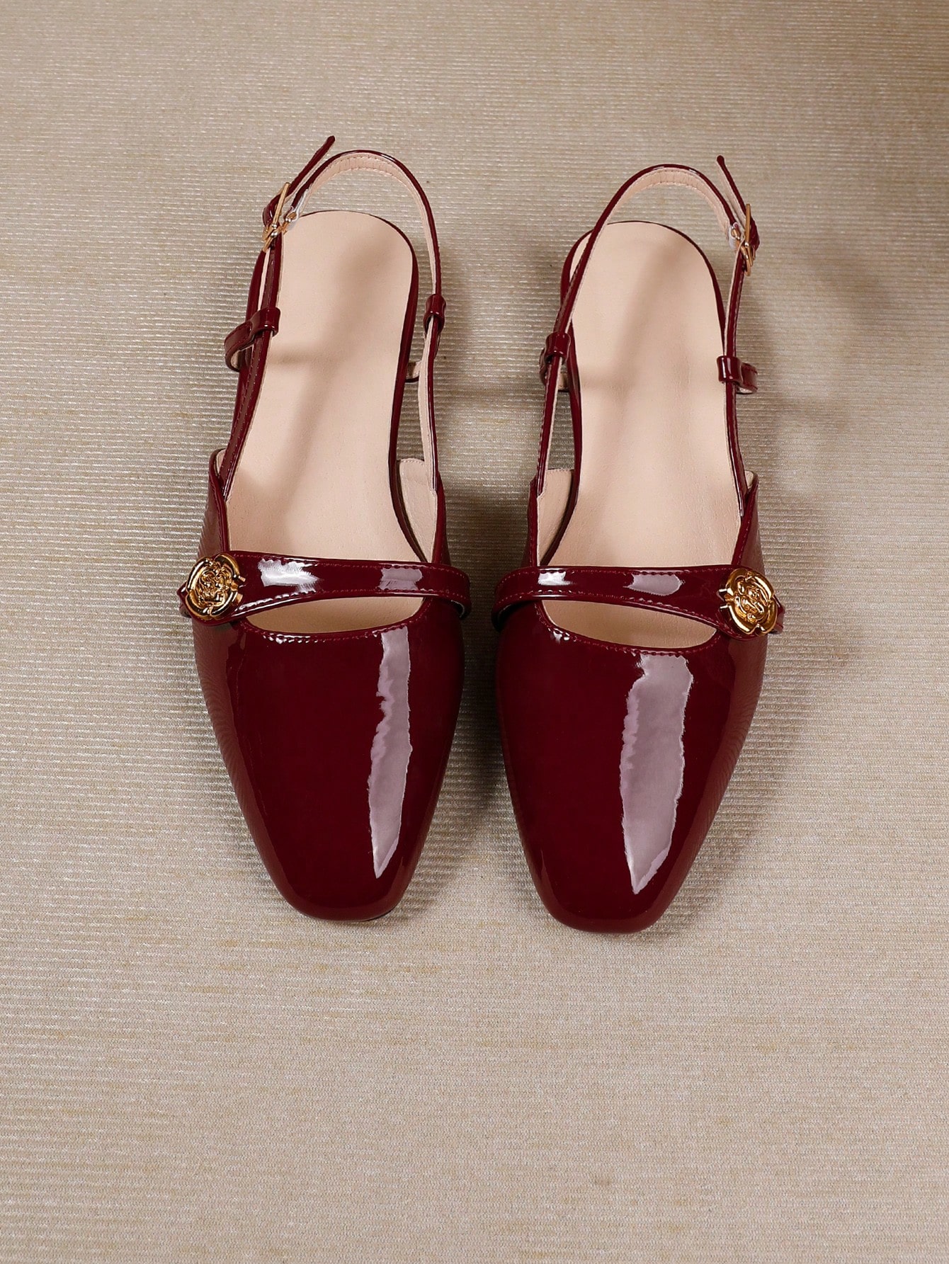 In Burgundy Women Flats