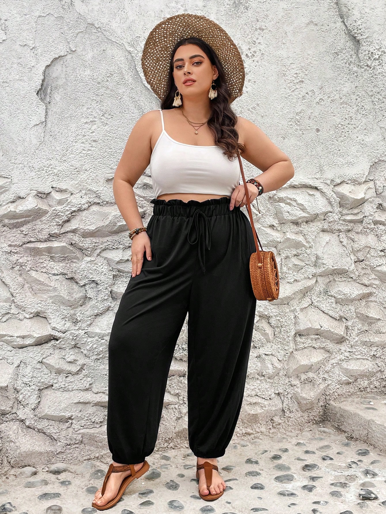 In Black Plus Size Sweatpants