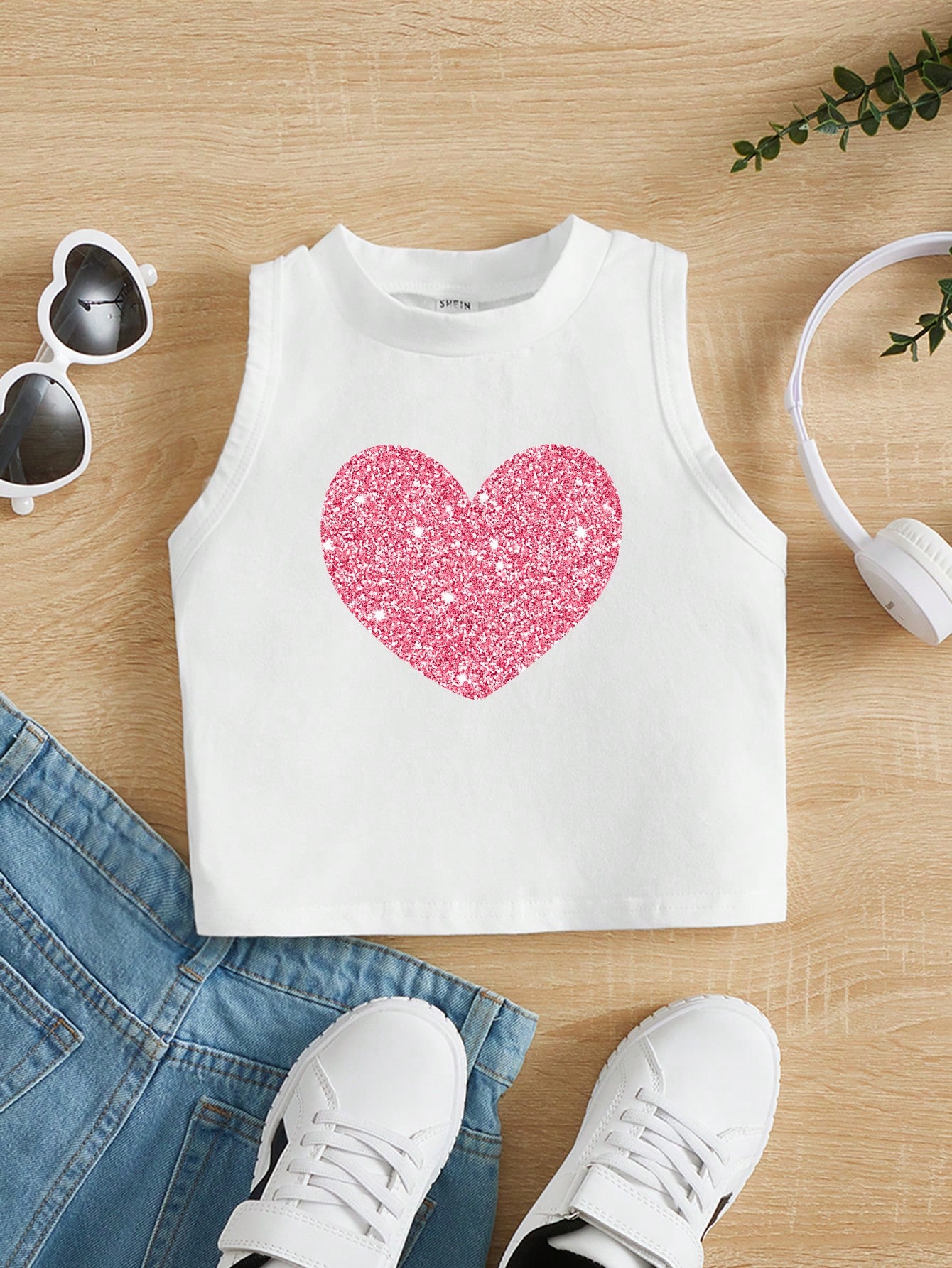 Young Girls Tank Tops & Camis