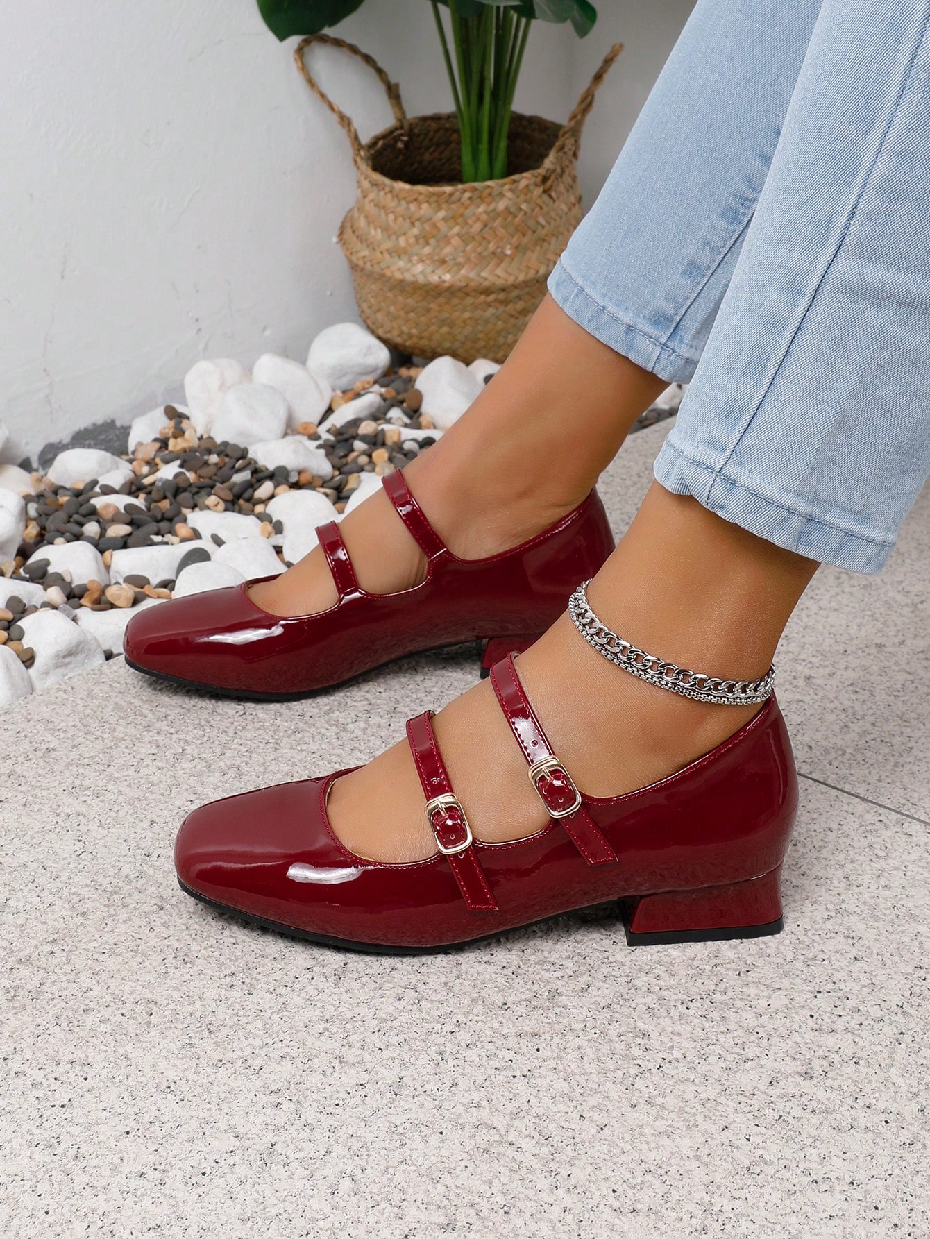 In Burgundy Women Flats