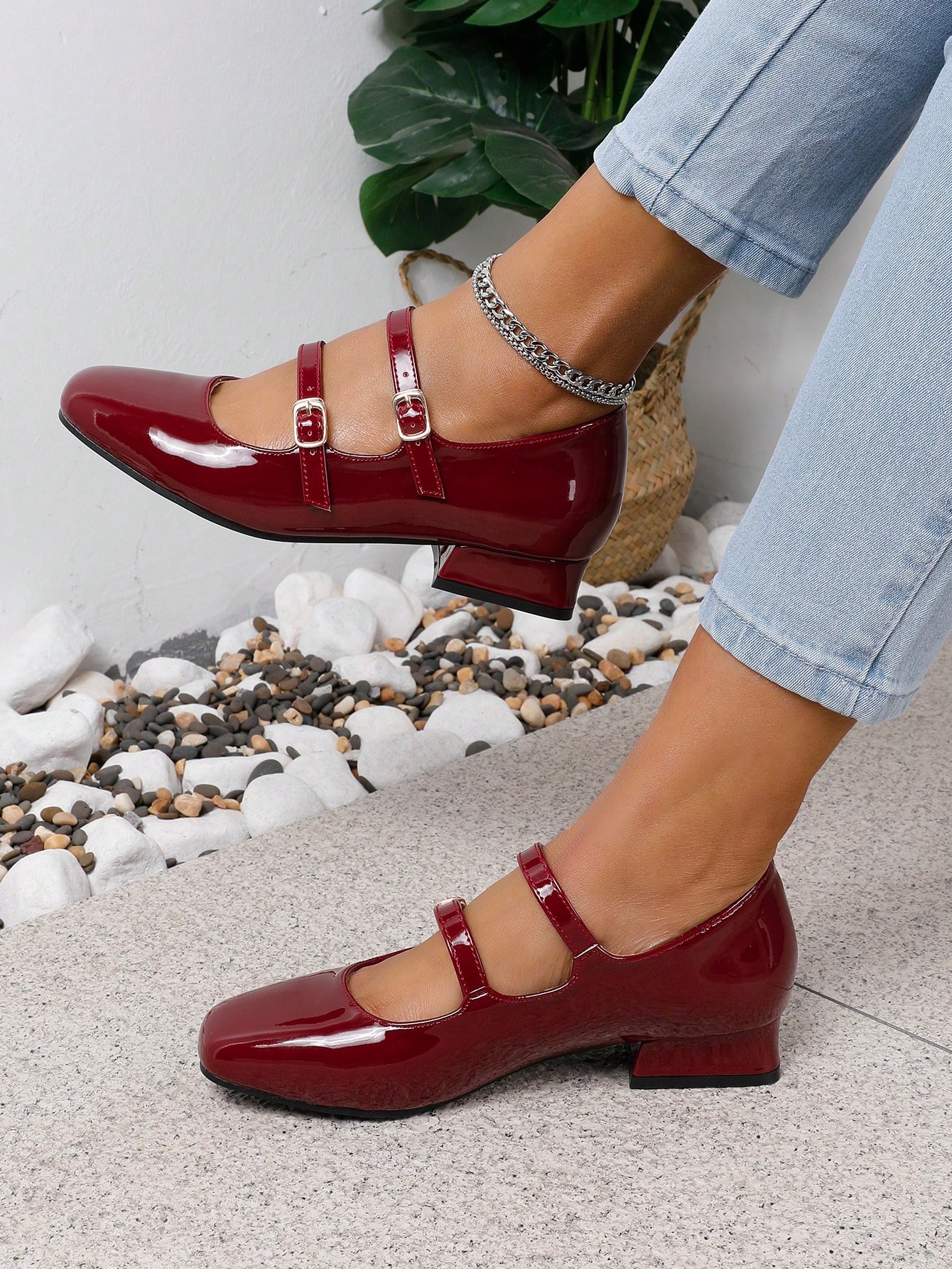 In Burgundy Women Flats