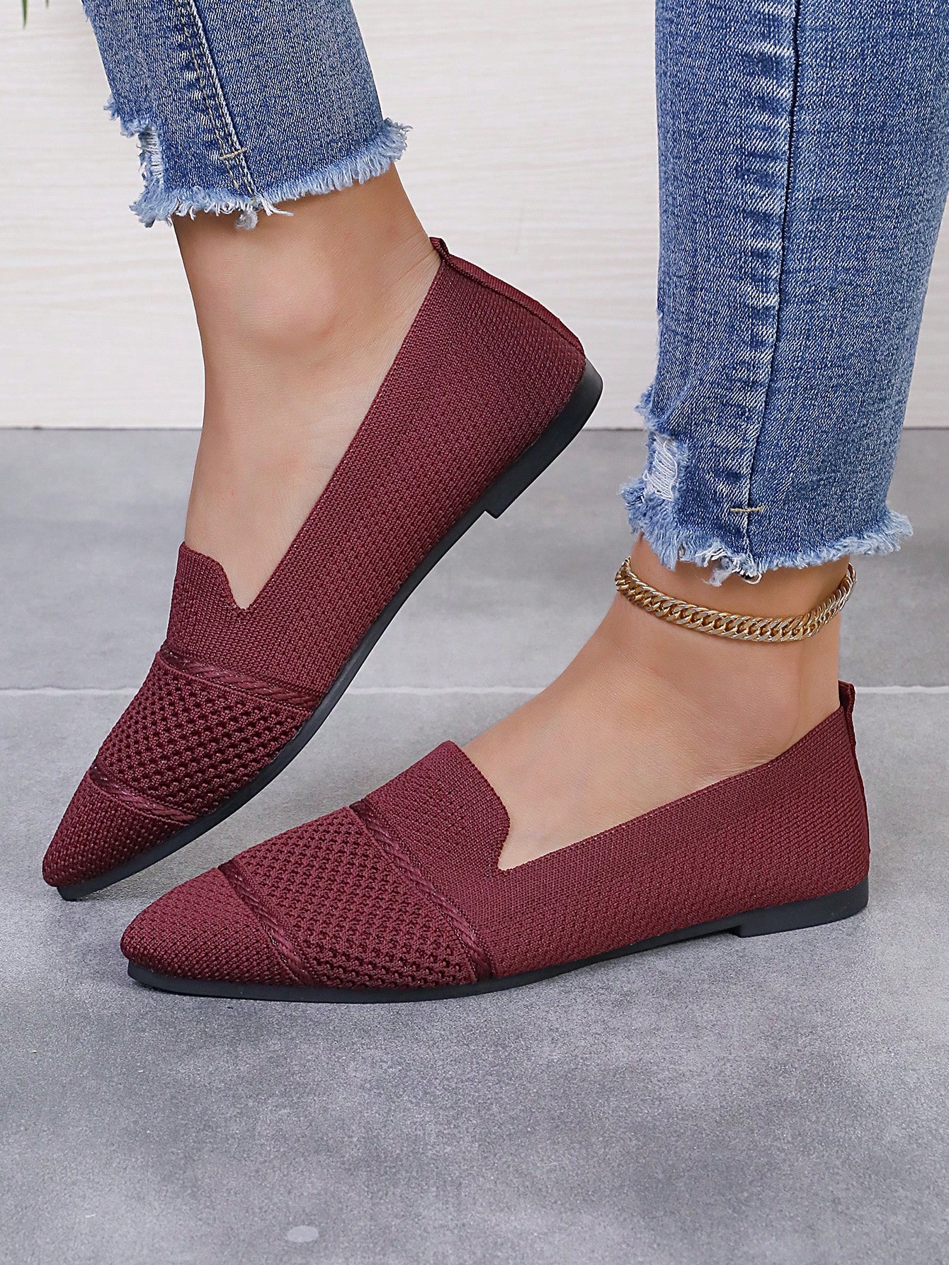 In Burgundy Women Flats