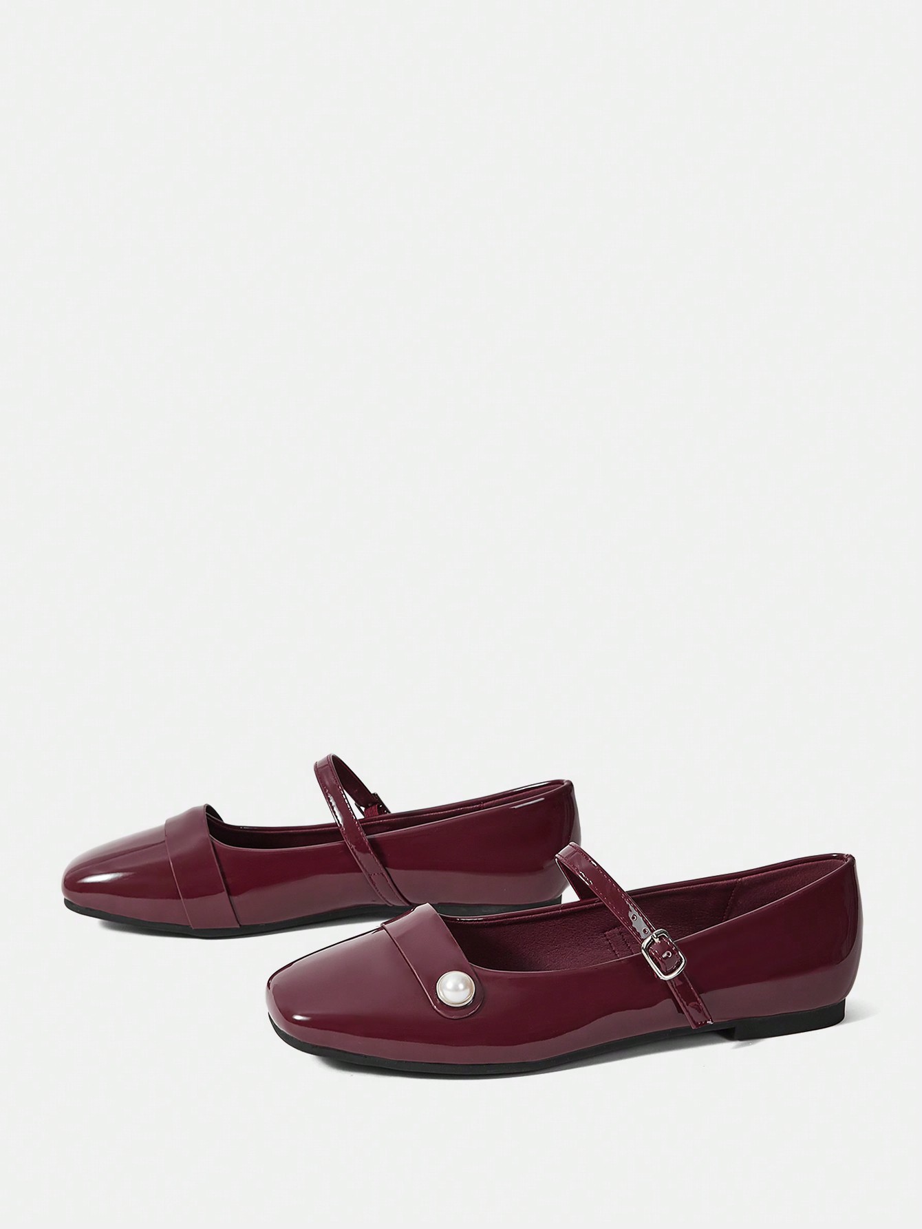 In Burgundy Women Flats