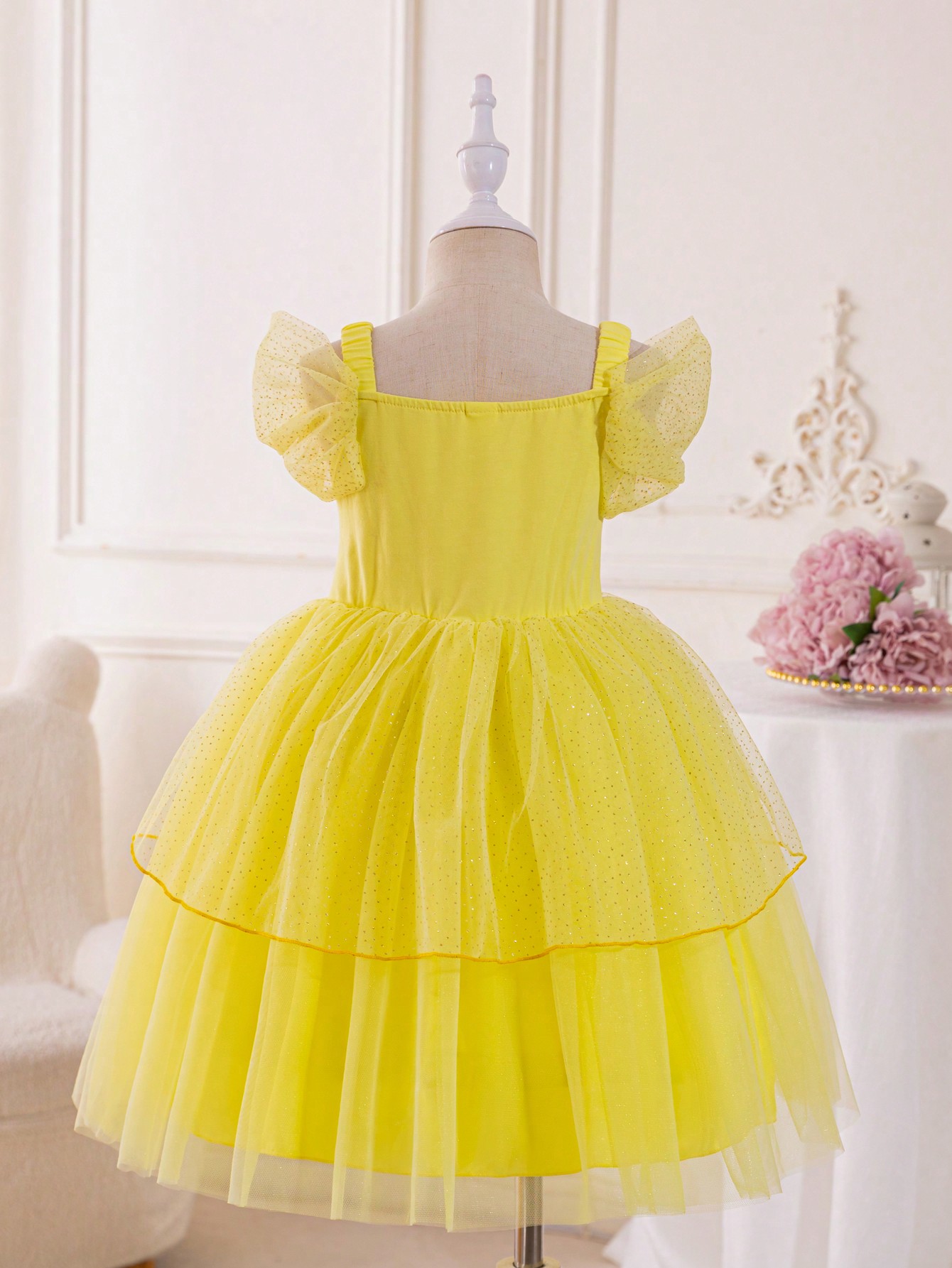 Young Girls Partywear