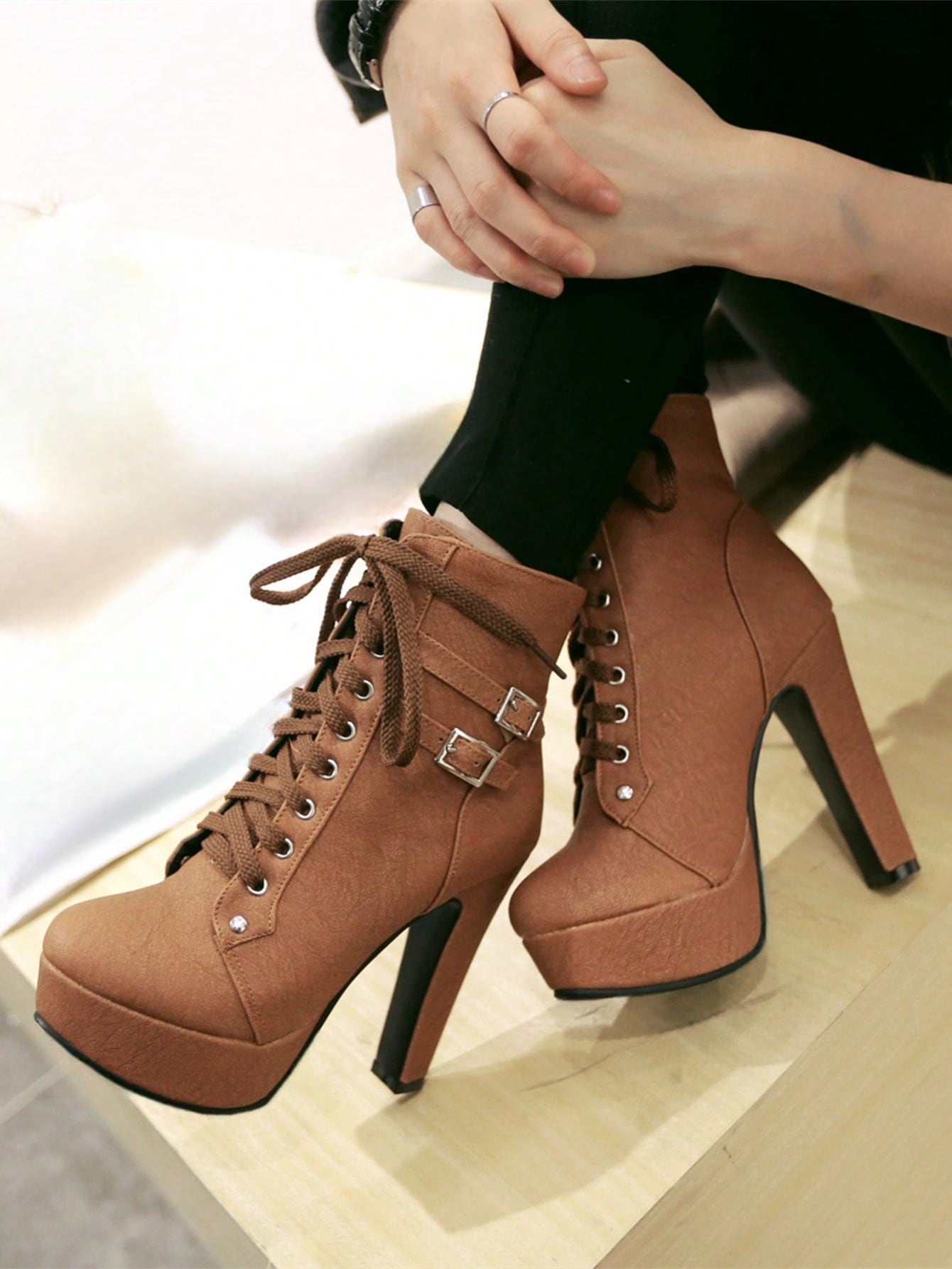 In Brown Women Ankle Boots & Booties