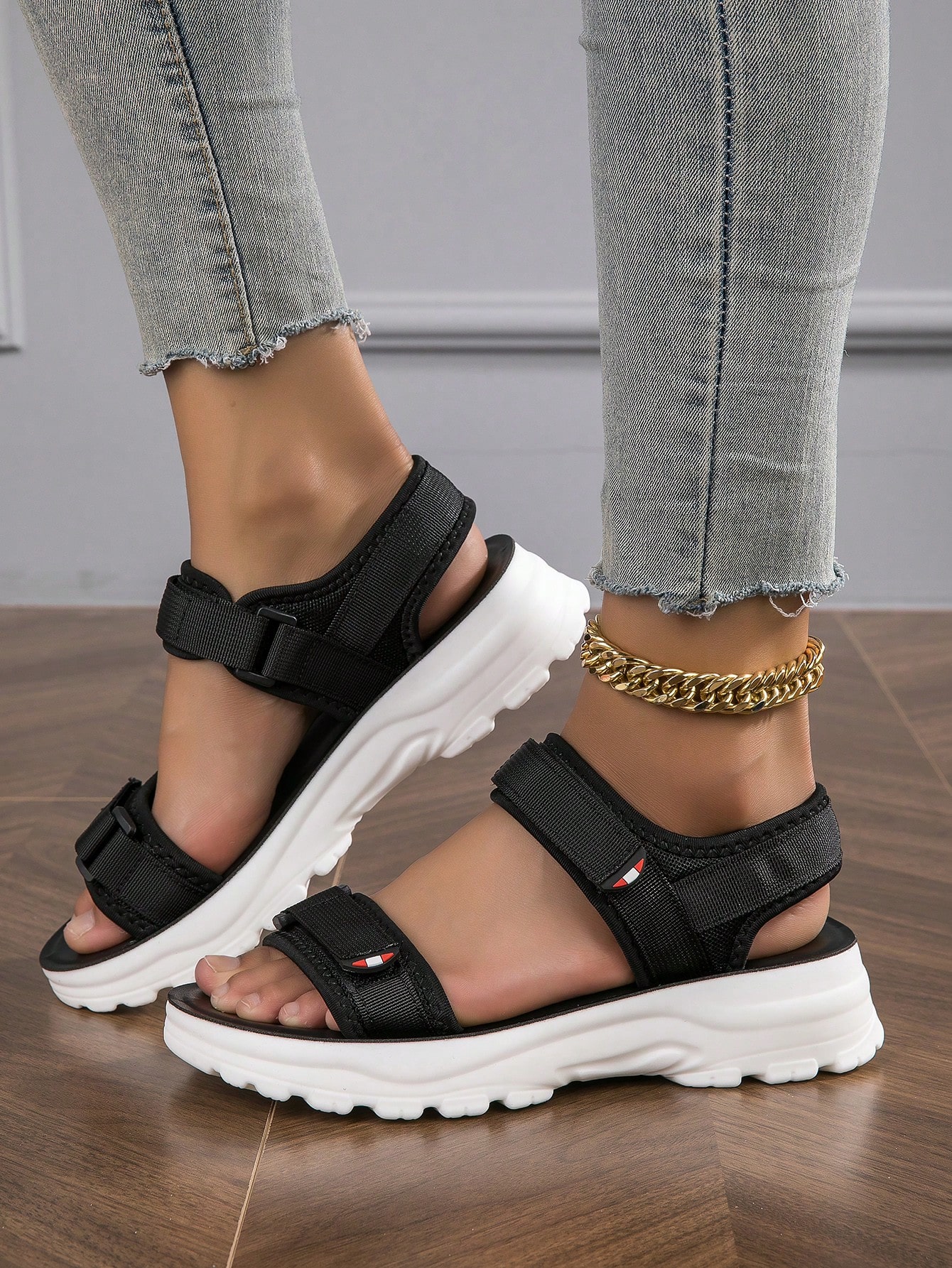 Women Sports Sandals