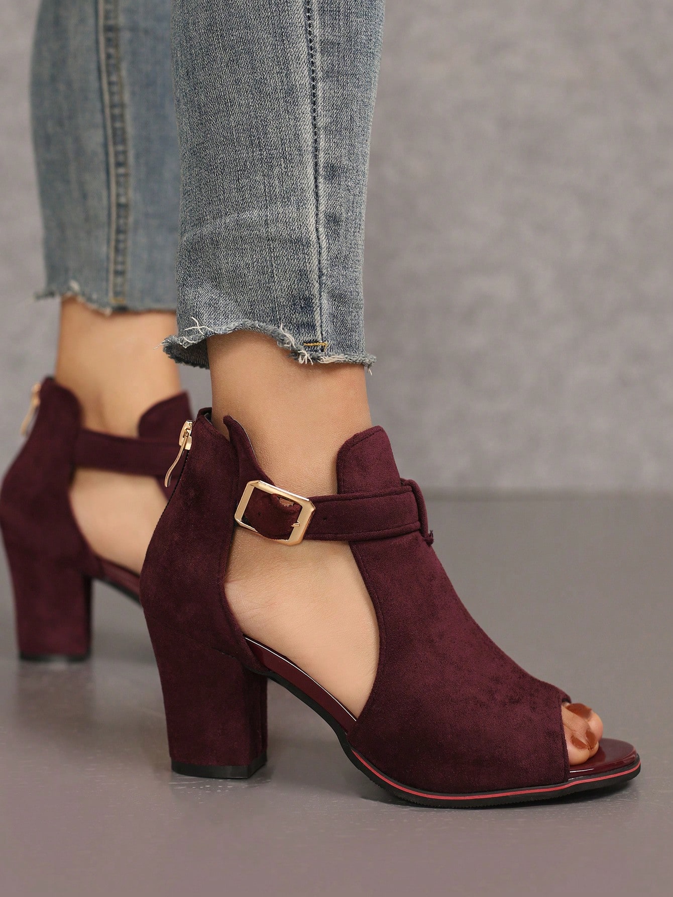 In Burgundy Women Fashion Boots