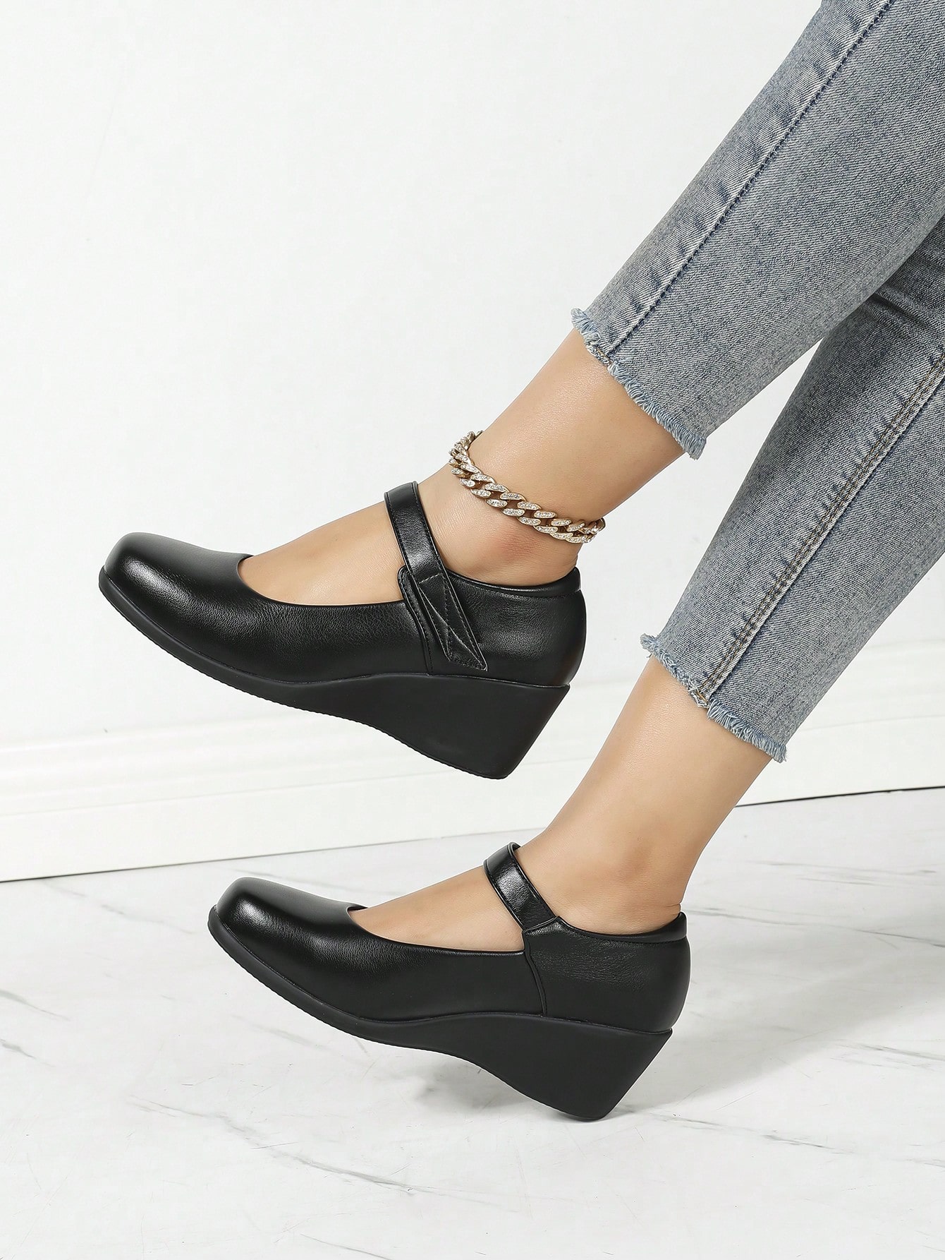 In Black Women Wedges & Flatform