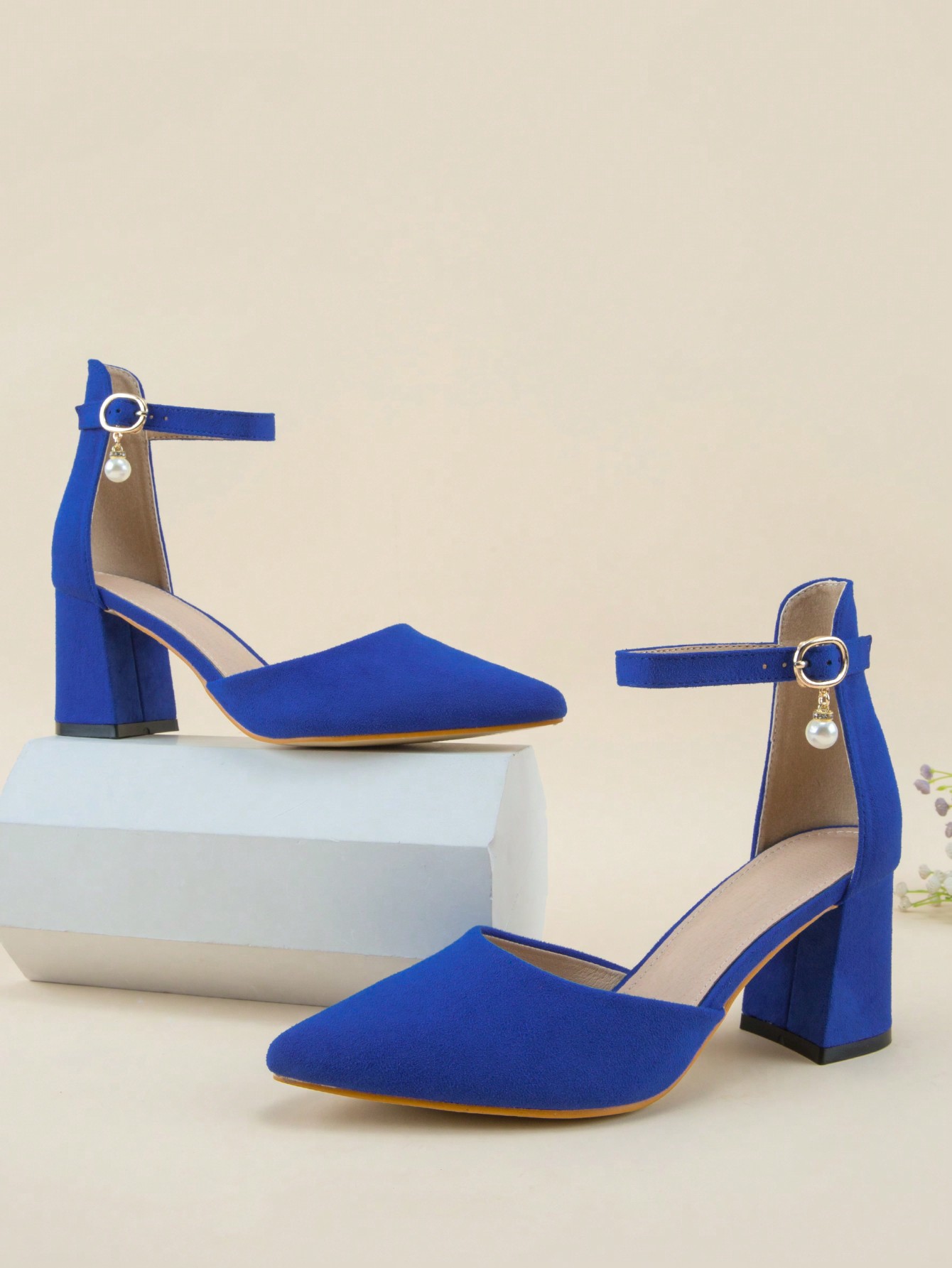 In Blue Women Pumps