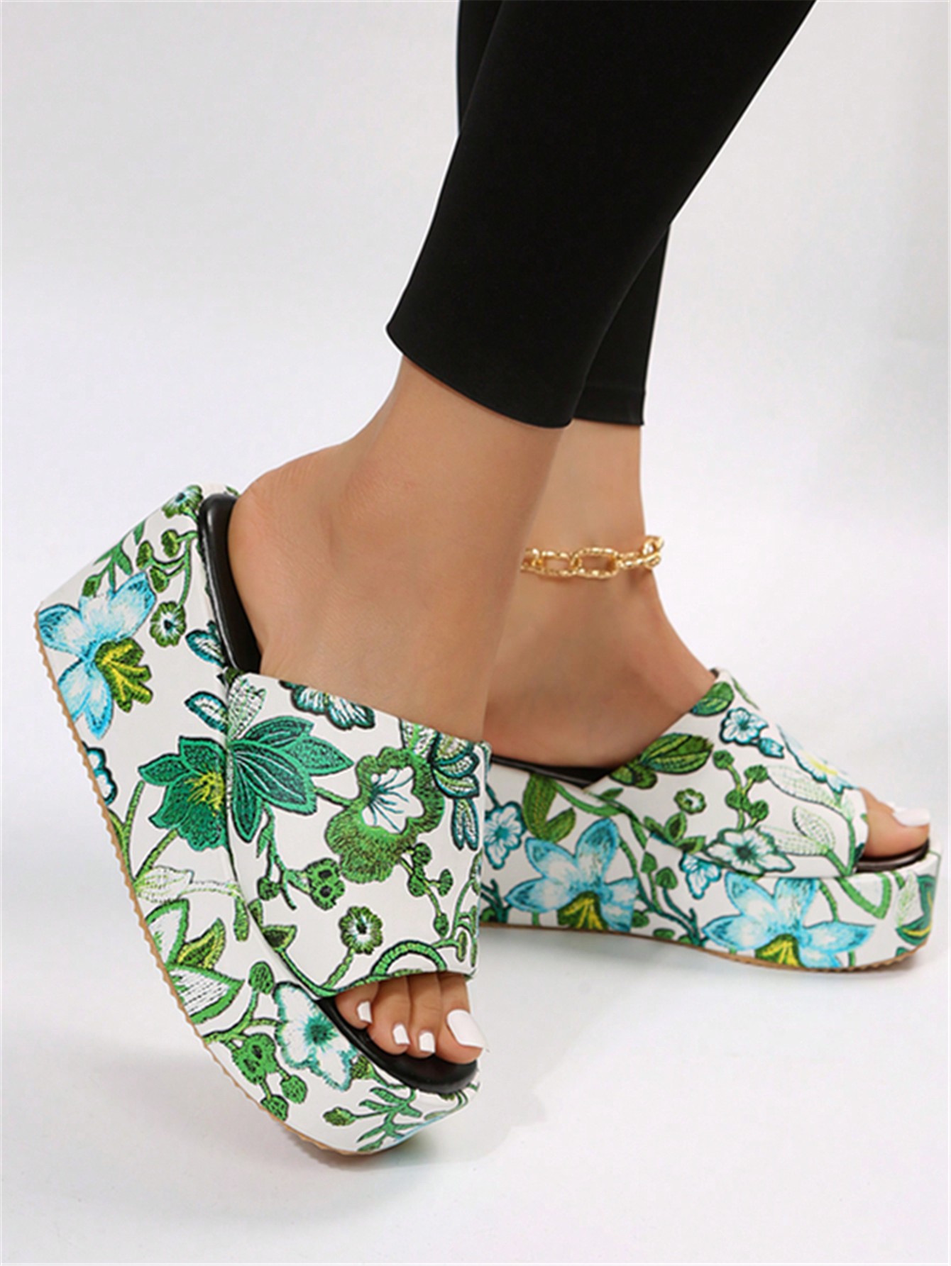 In Green Women Shoes