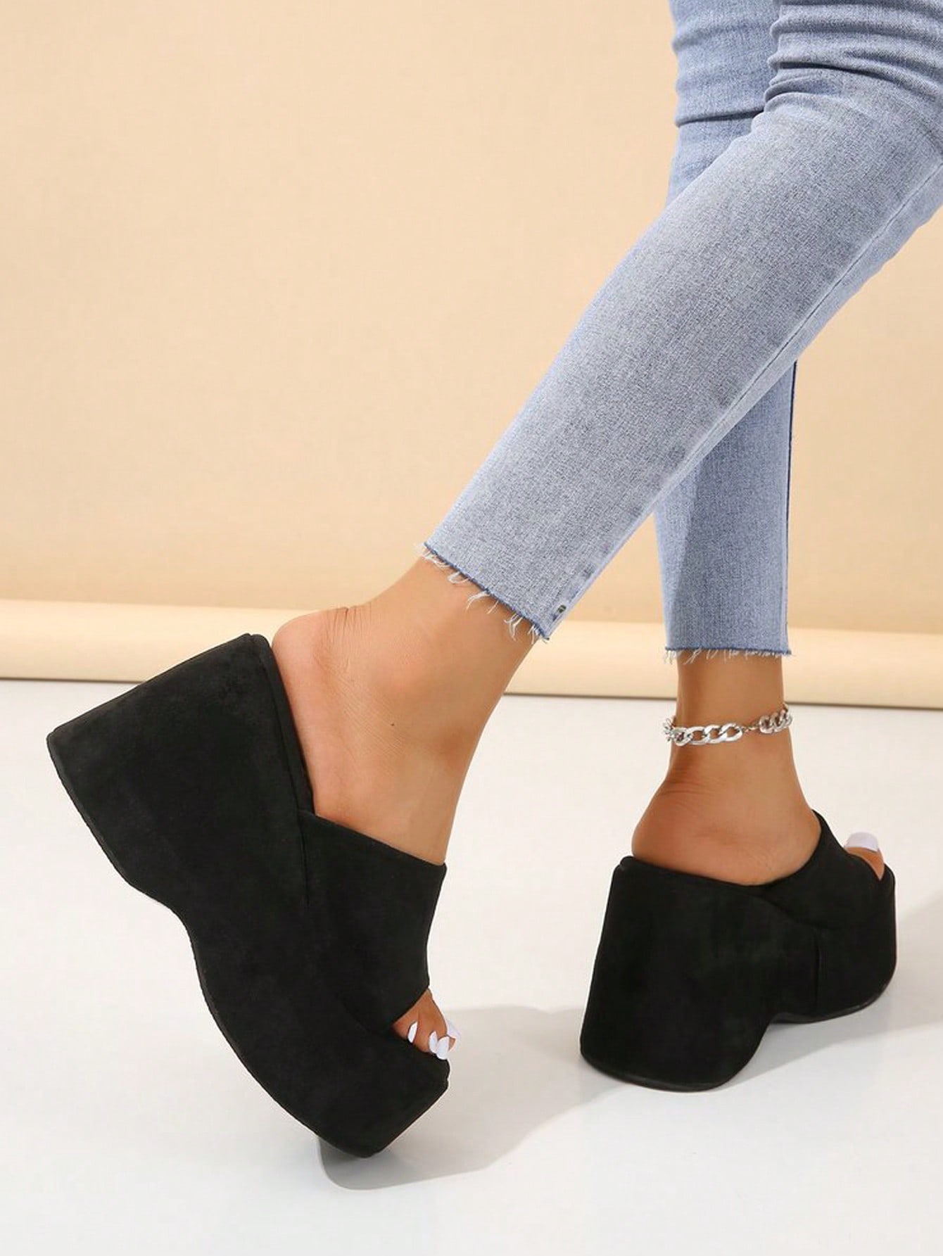 Teen Heeled Sandals