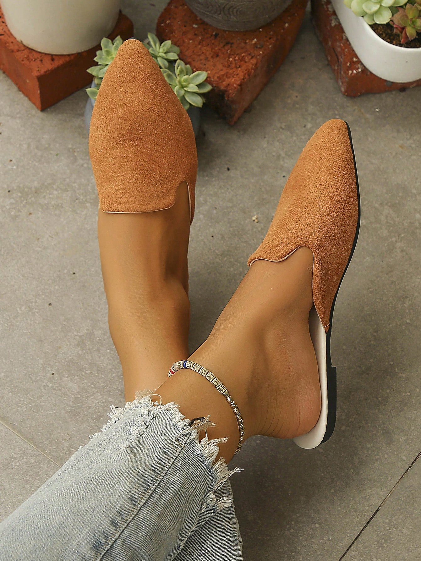 In Brown Women Flats