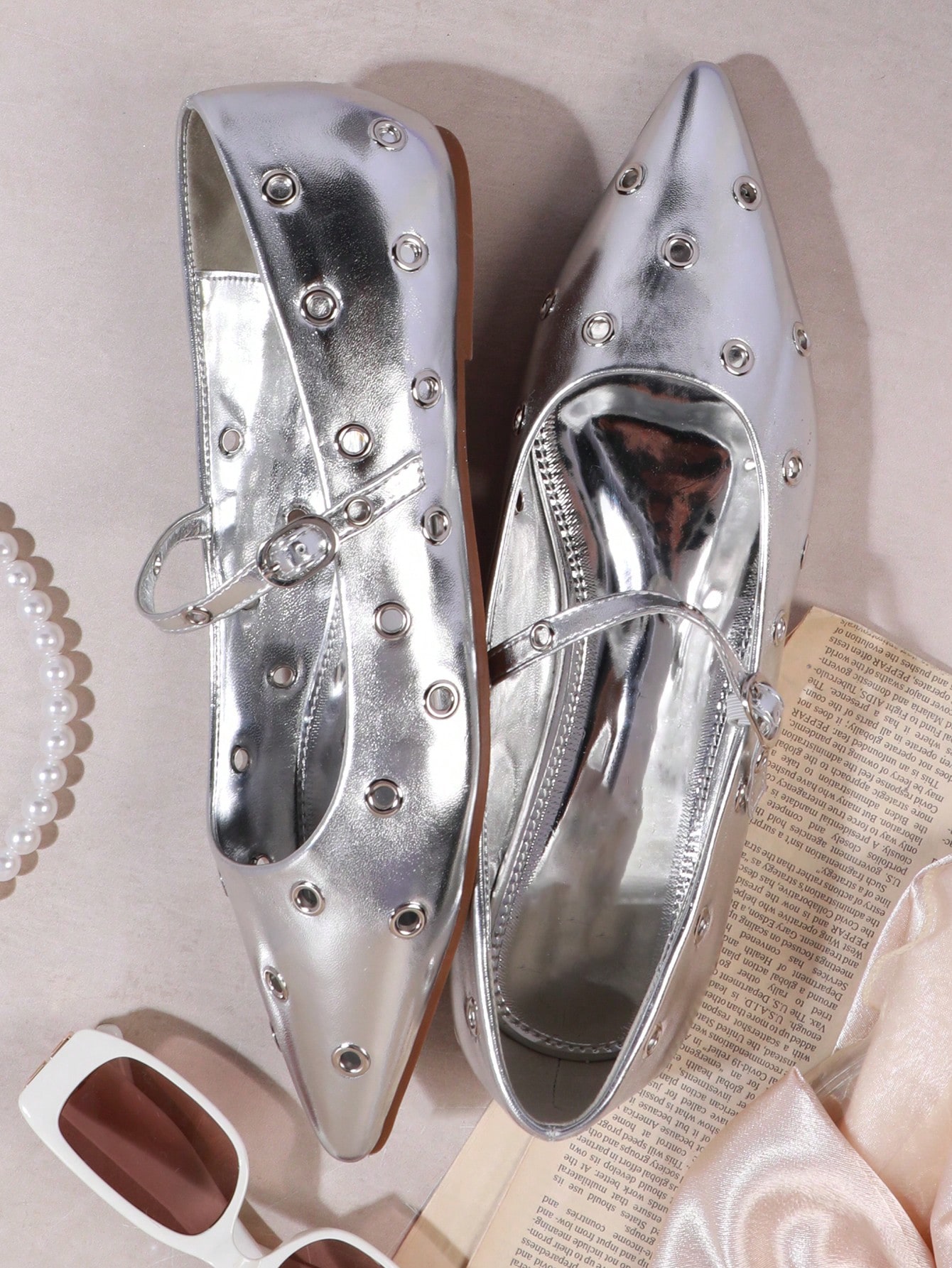 In Silver Women Flats