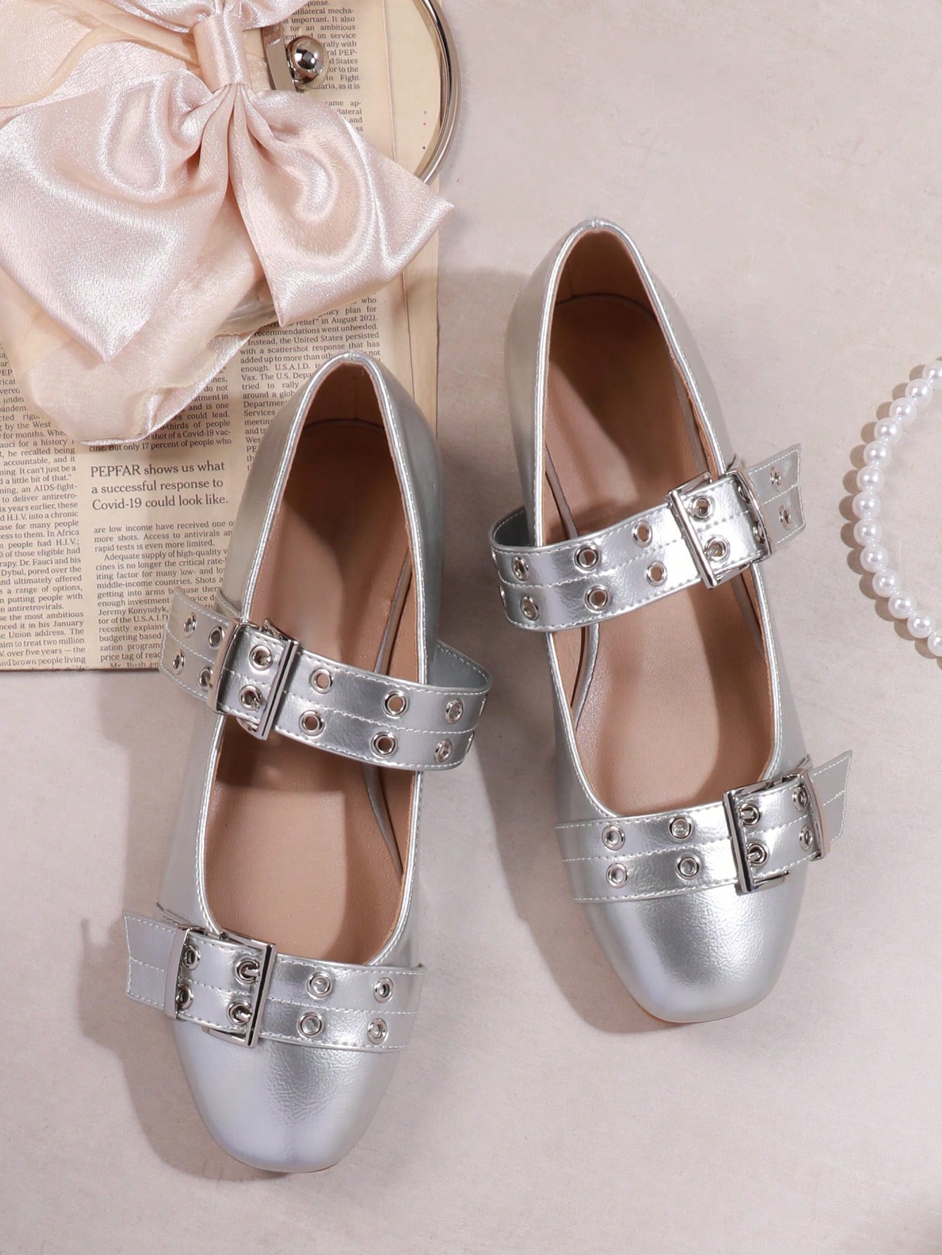 In Silver Women Flats