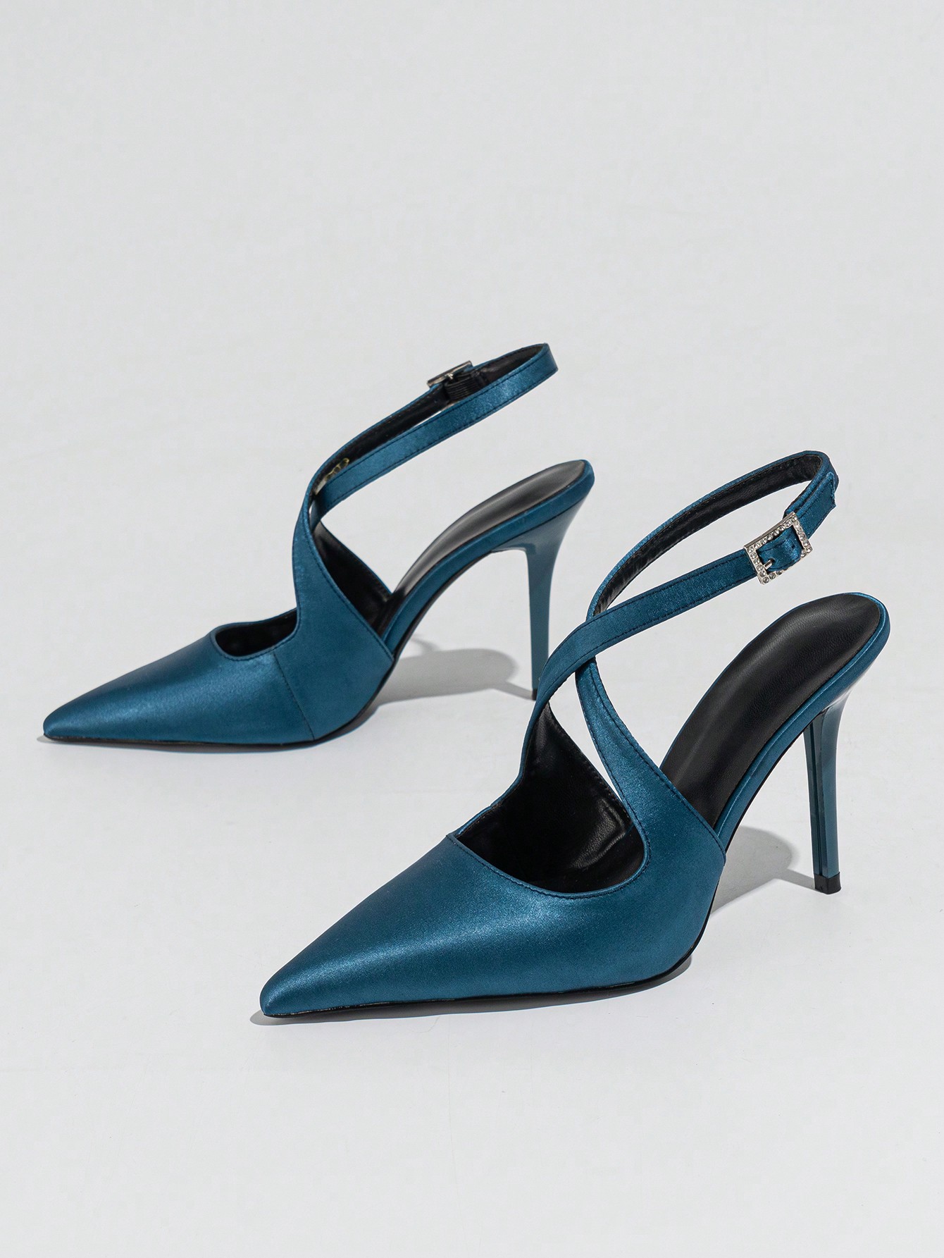 In Blue Women Pumps