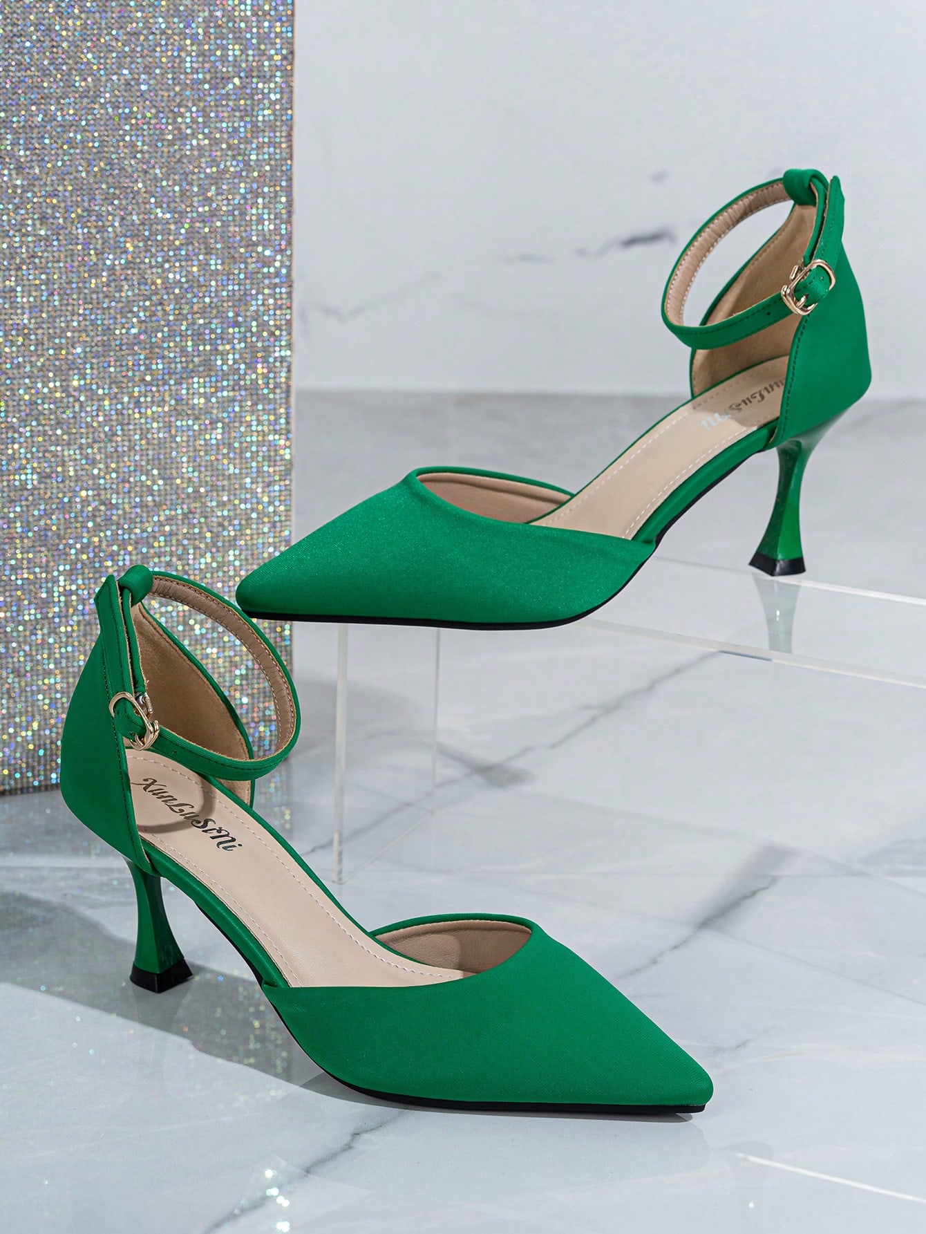 In Green Women Pumps