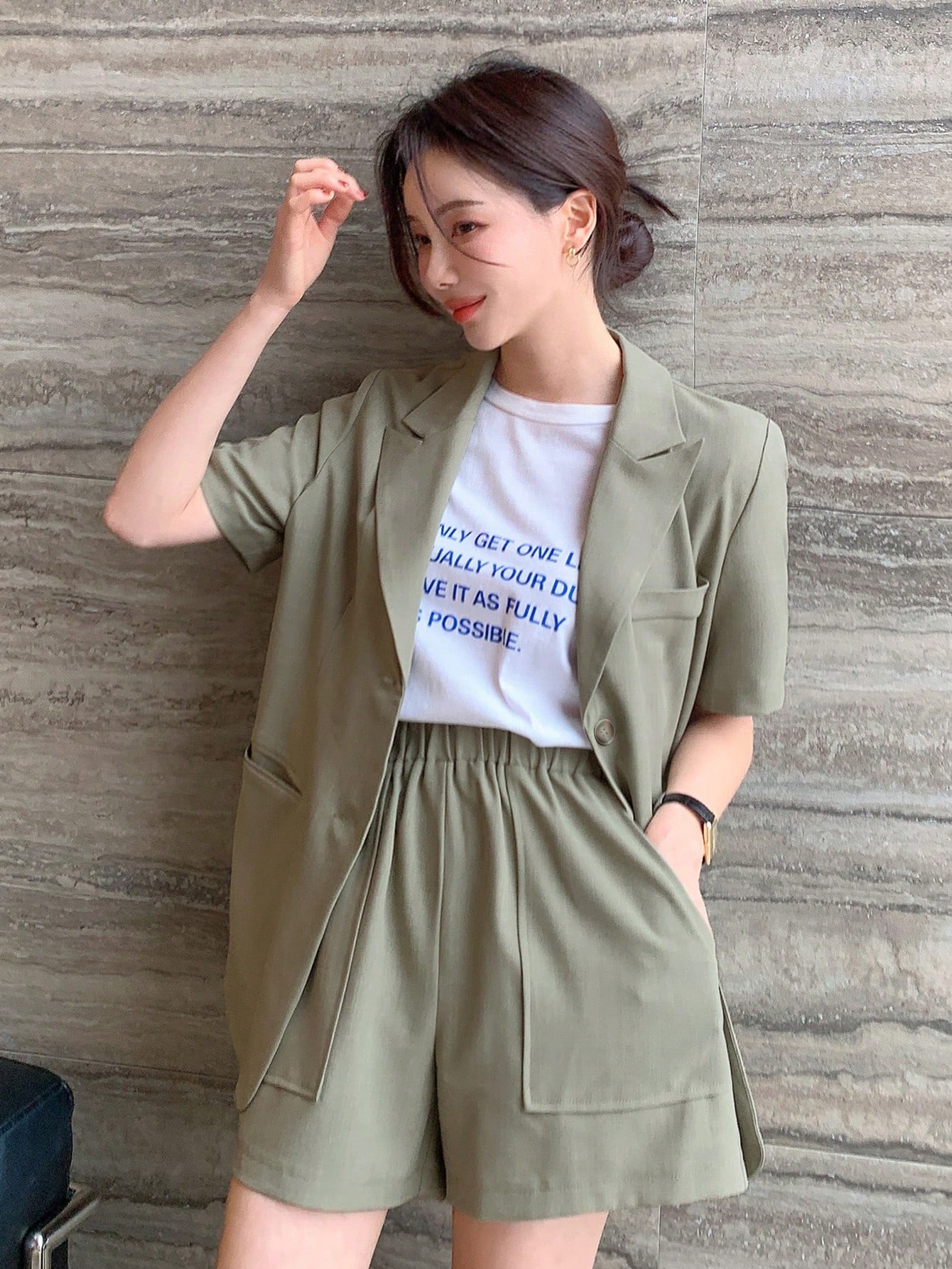 In Short Sleeve Women Suit Sets