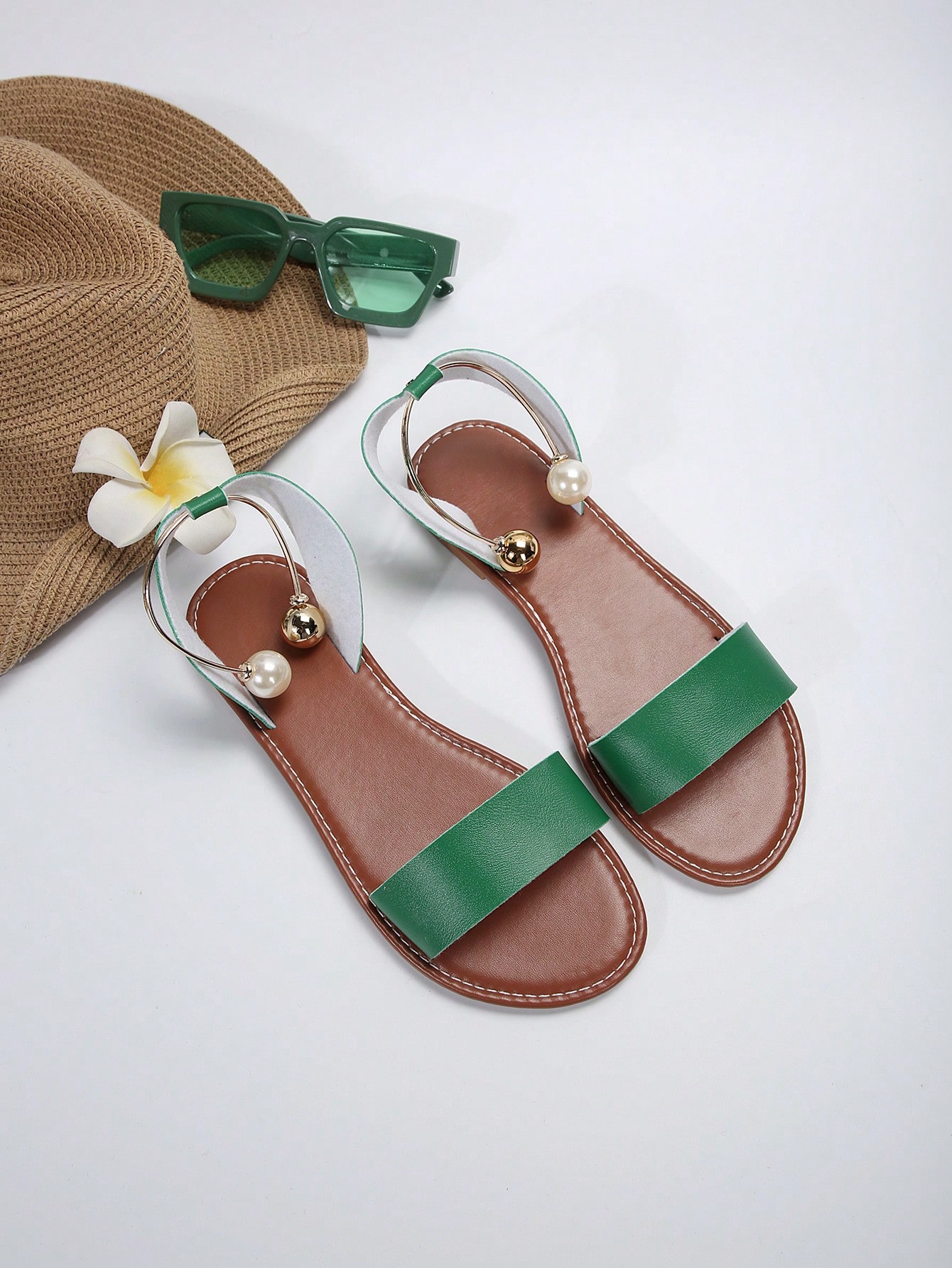 In Green Women Flat Sandals