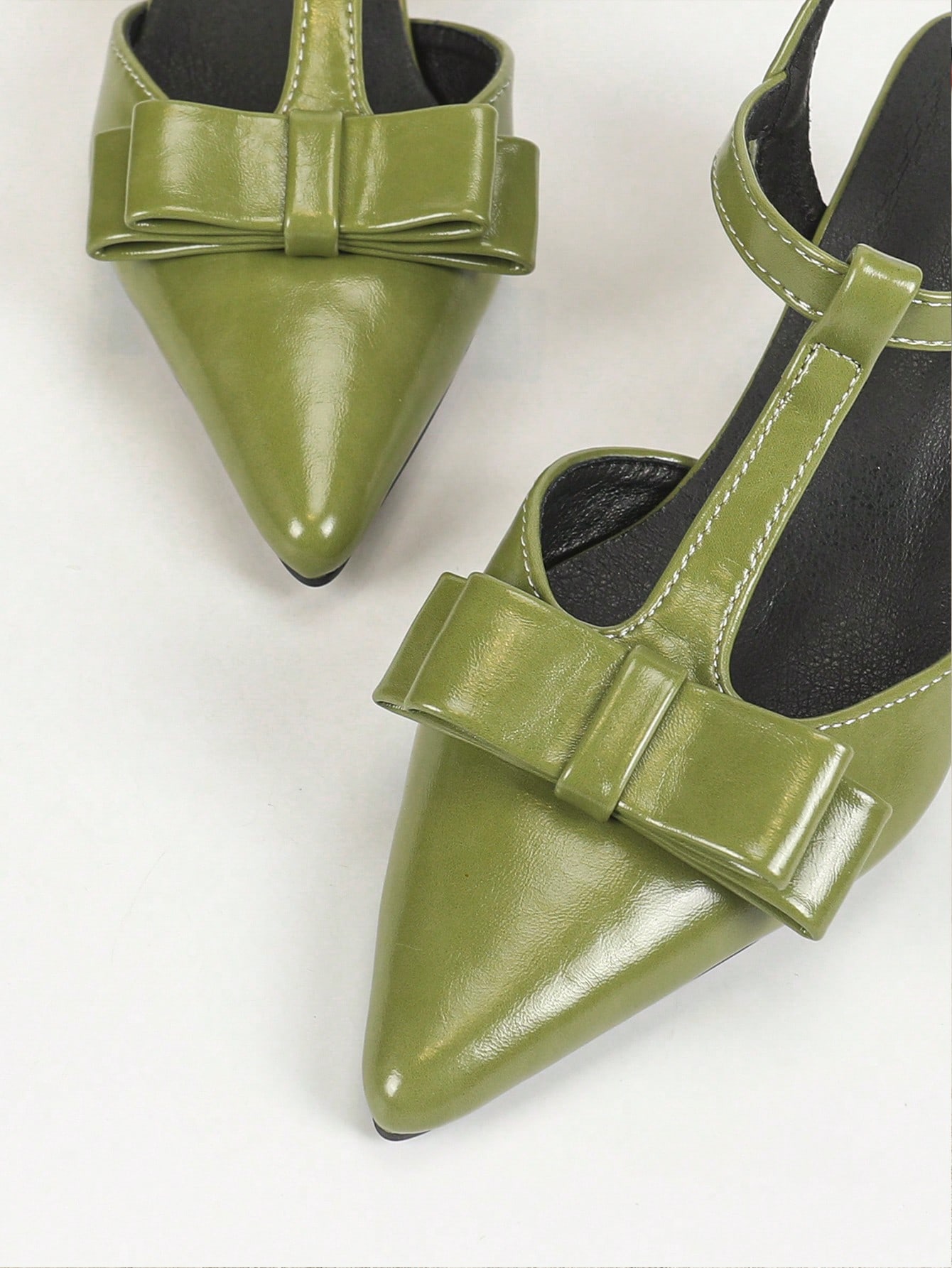 In Green Women Pumps