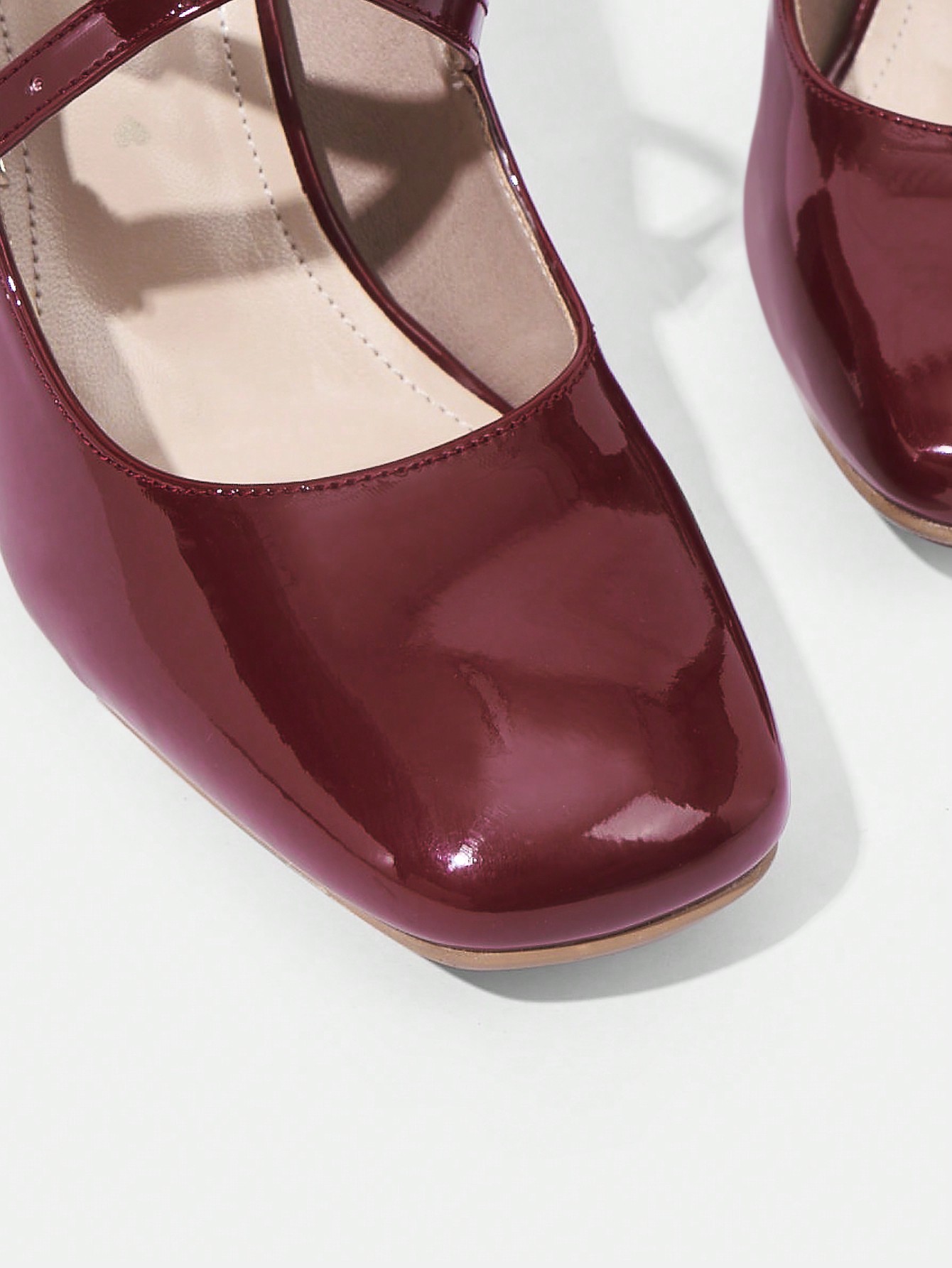 In Burgundy Women Pumps