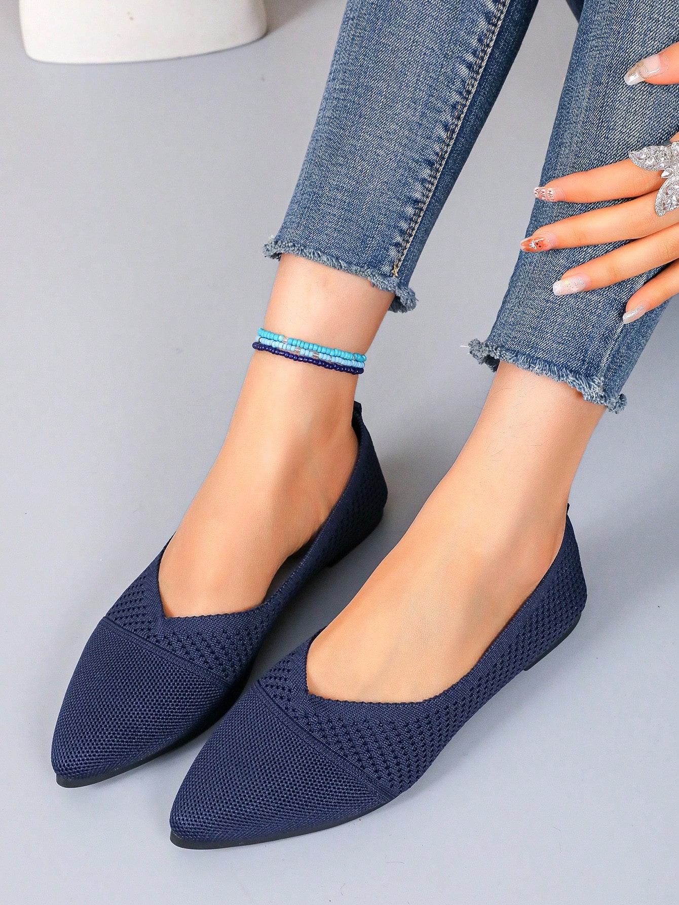 Women Flats Below $9.99