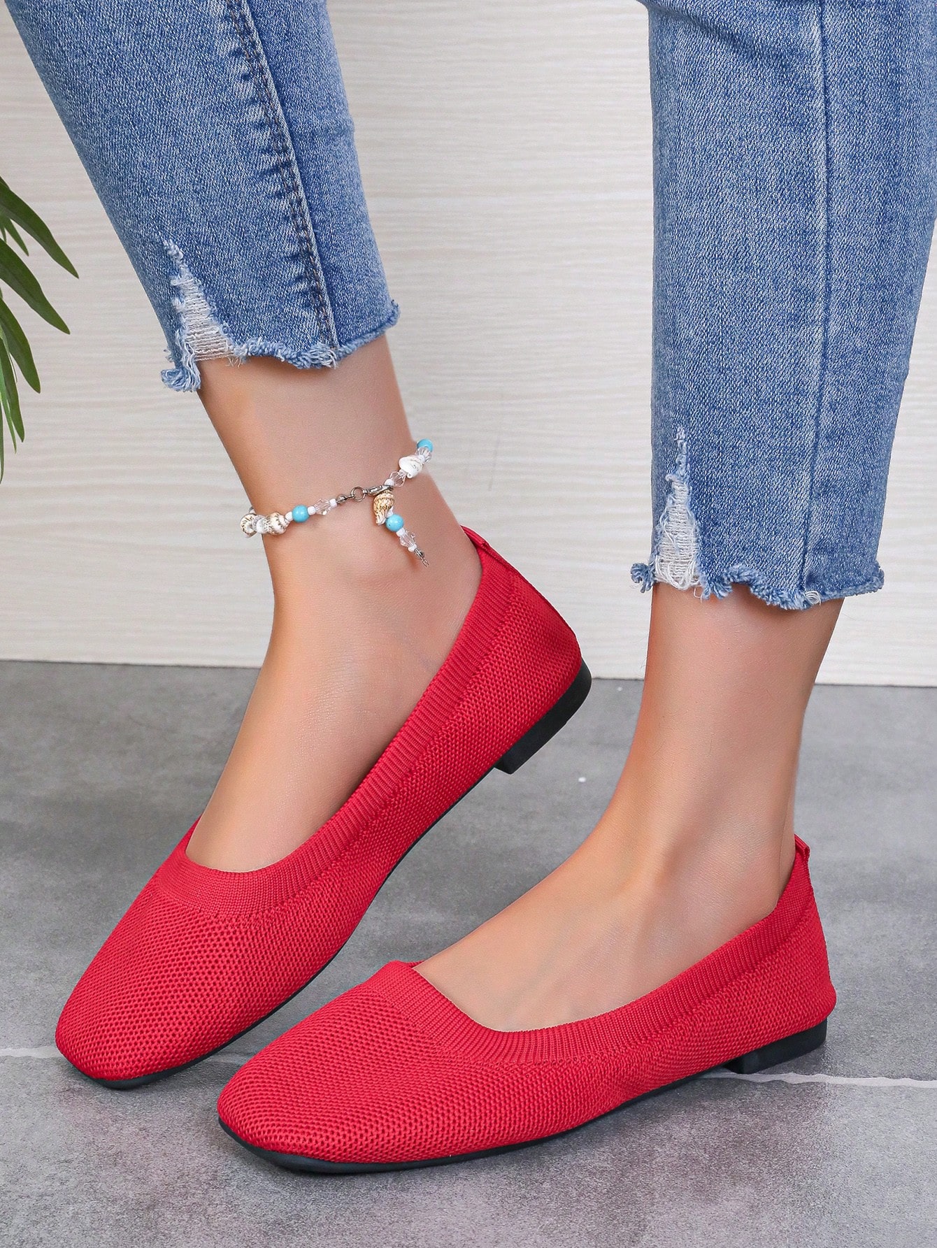 Women Flats Below $9.99