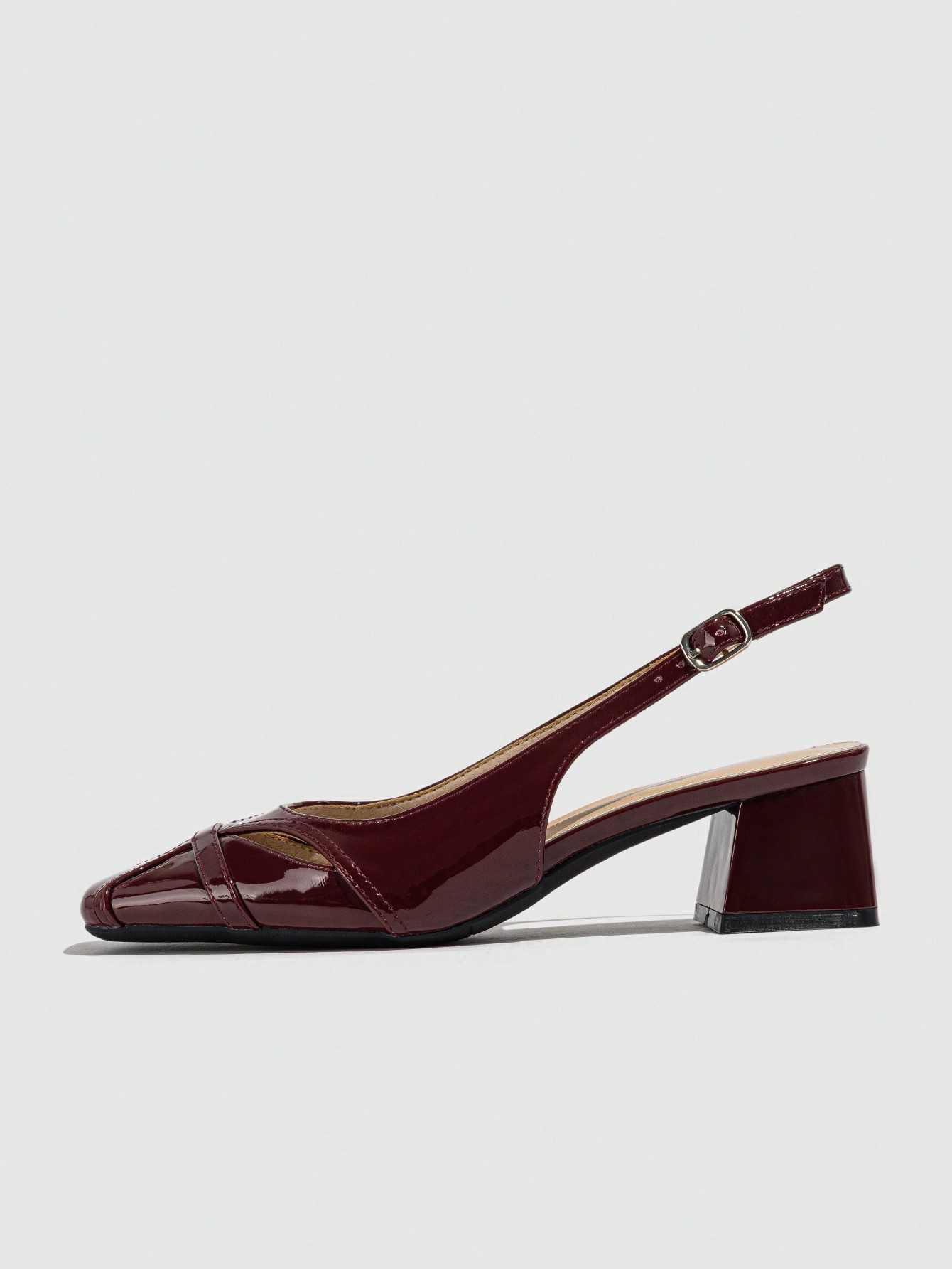 In Burgundy Women Pumps