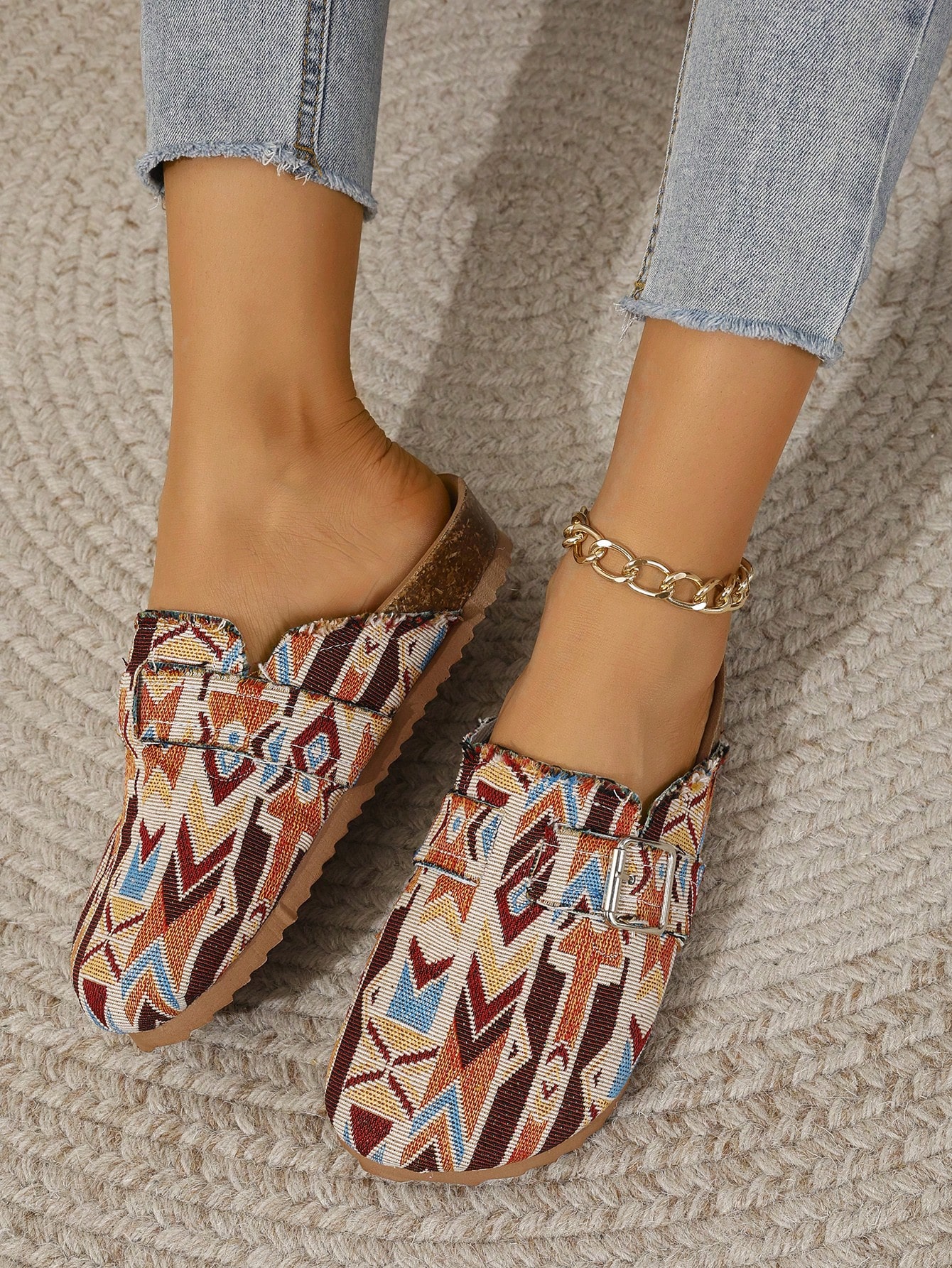 In Multicolor Women Flats