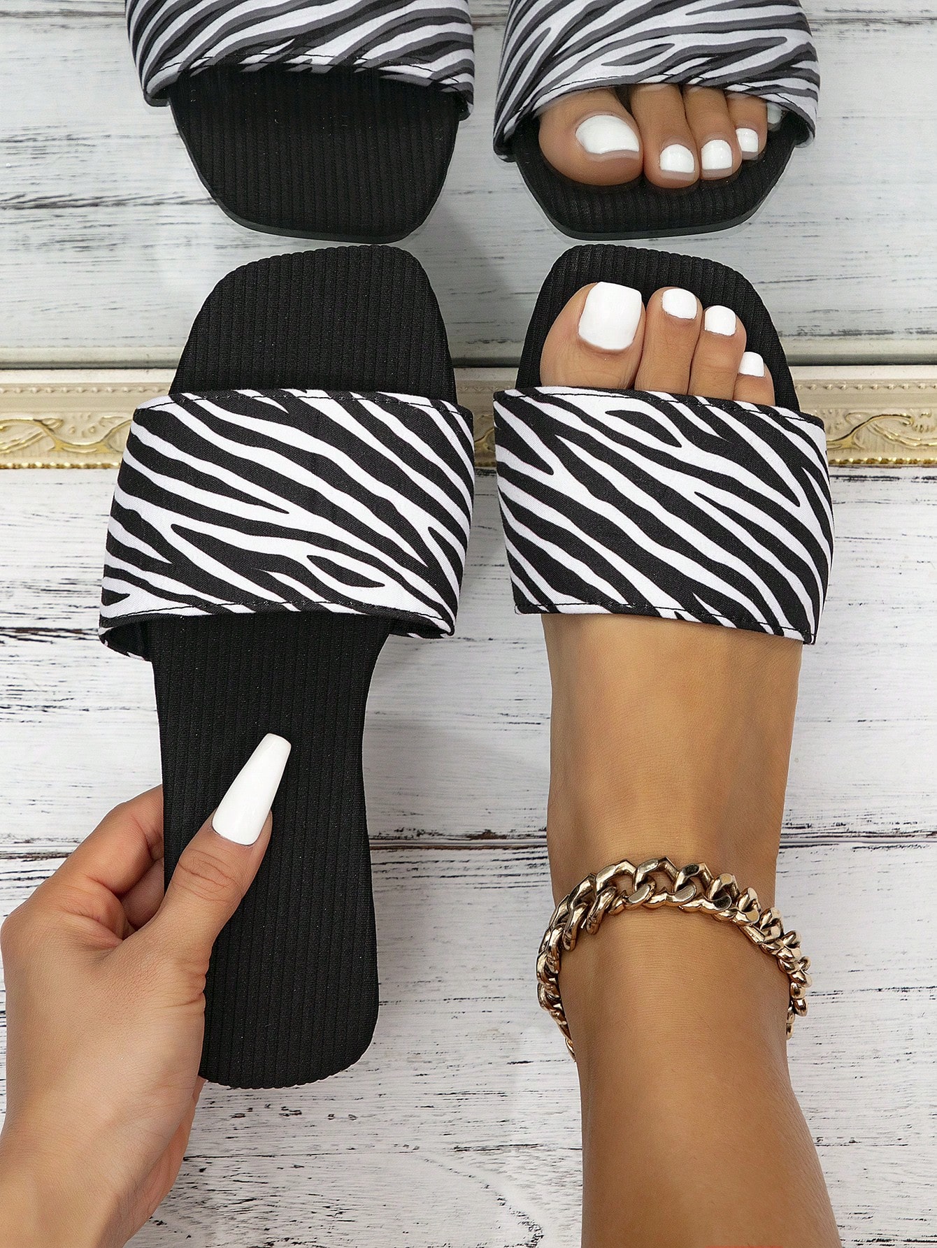 In Black and White Women Sandals