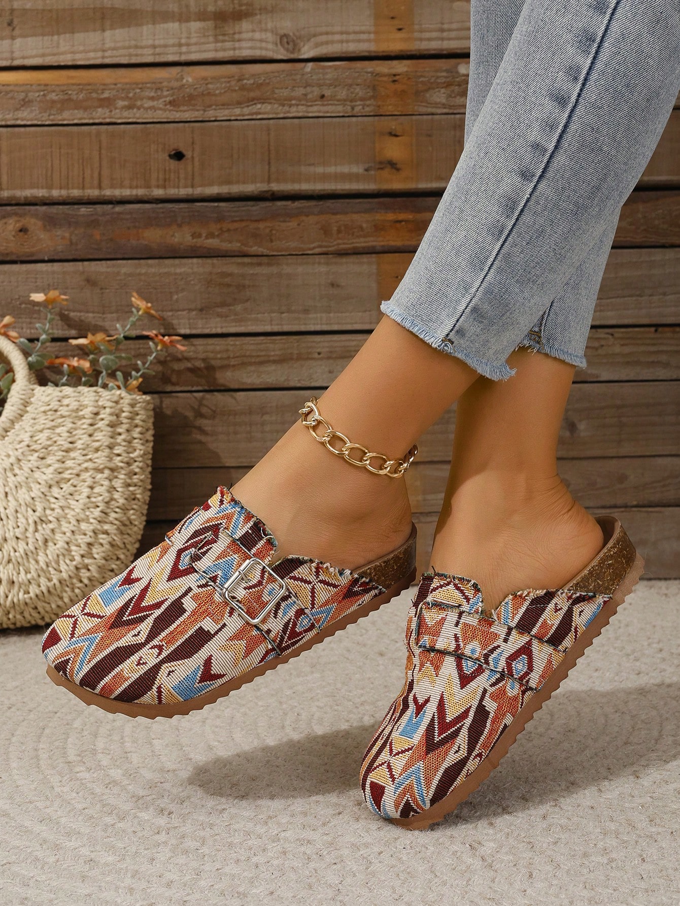 In Multicolor Women Flats