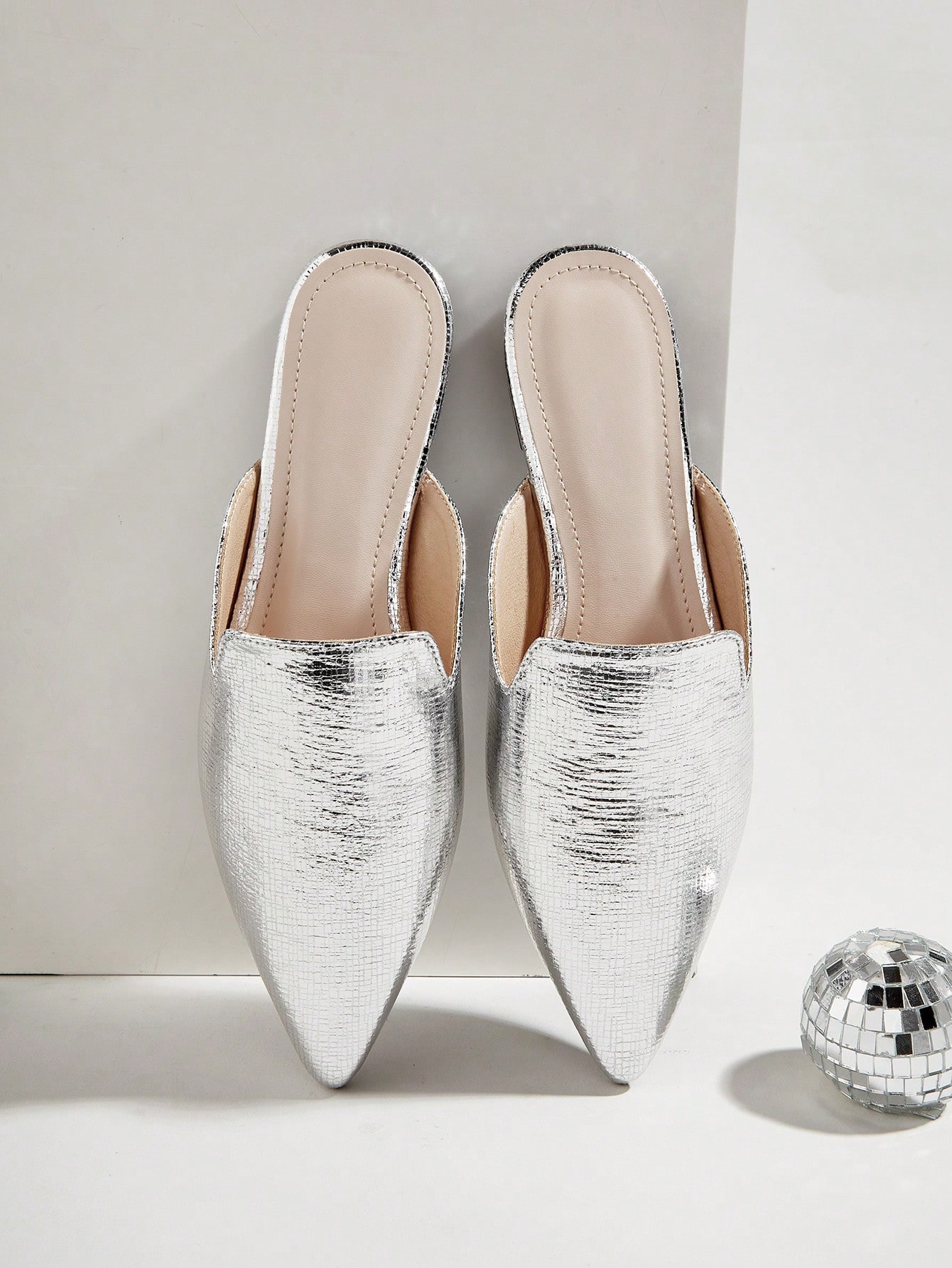 In Silver Women Flats