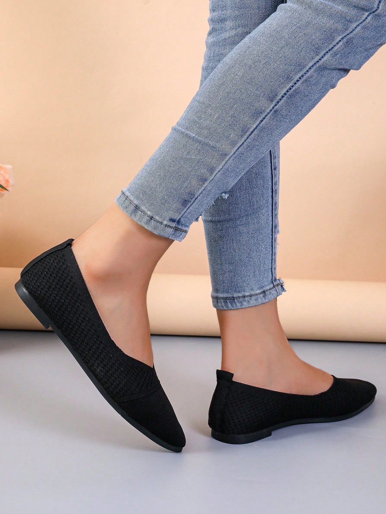 Women Flats Below $9.99