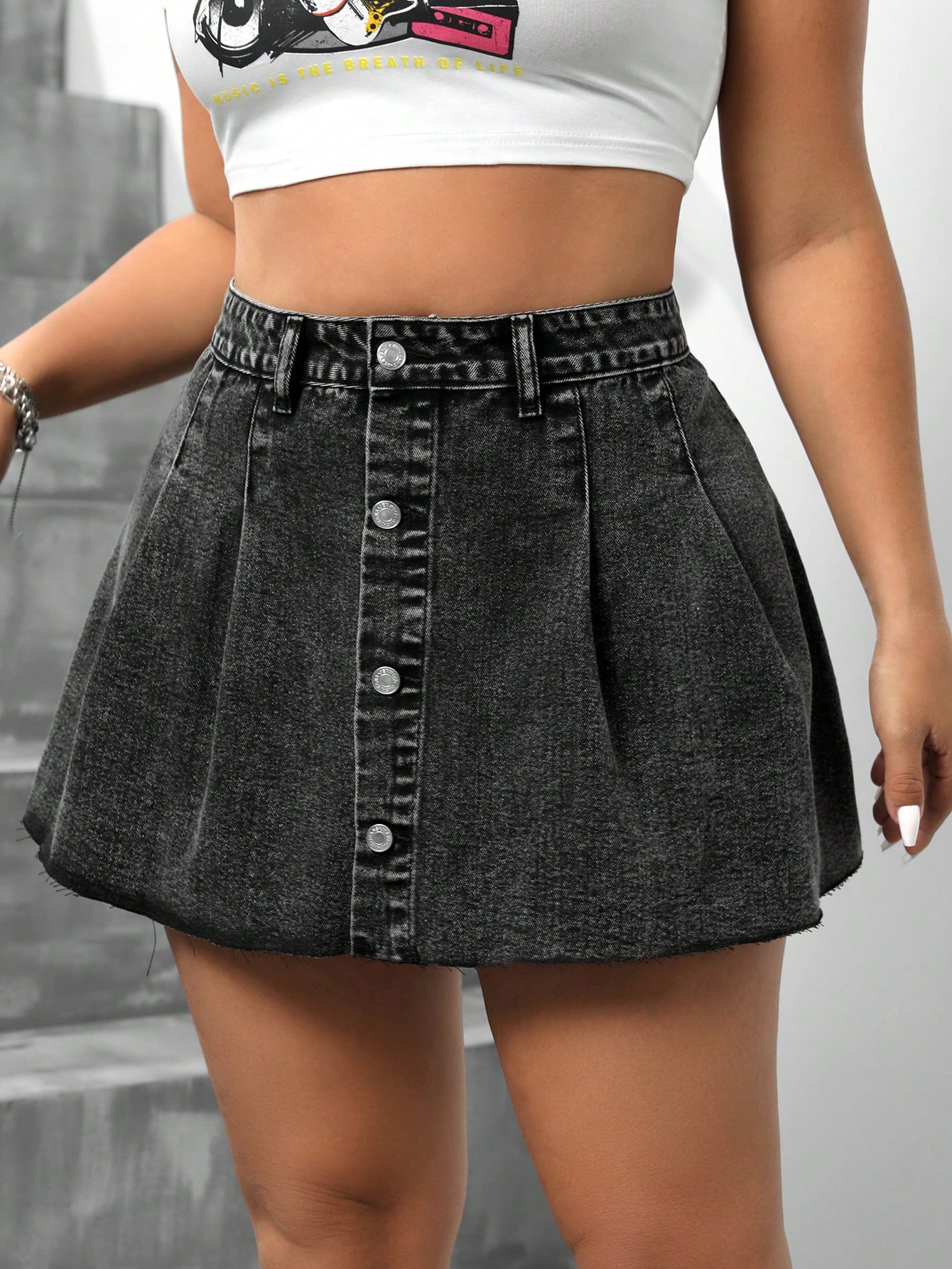 Plus Size Denim Skirts