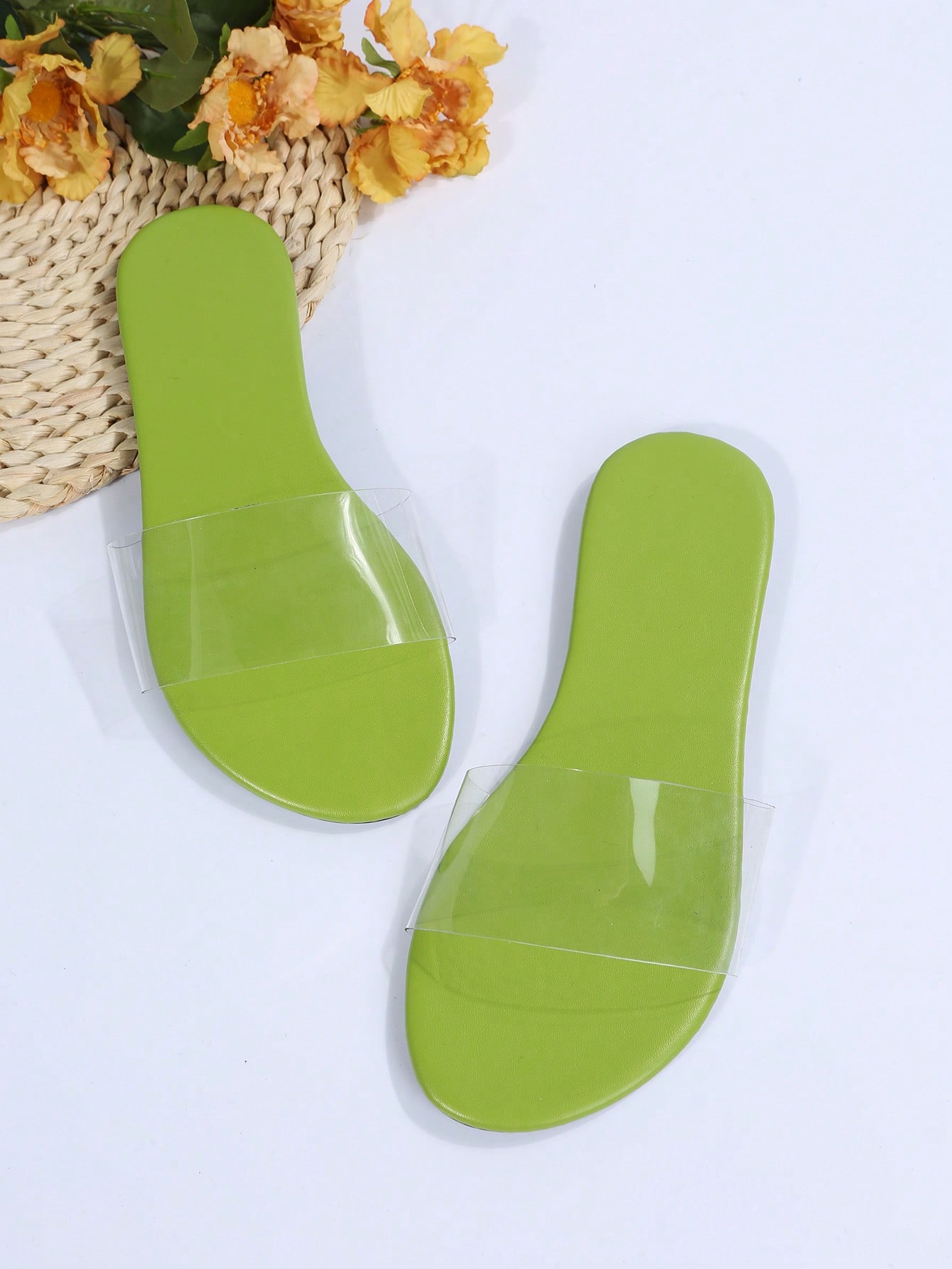 In Green Women Flat Sandals