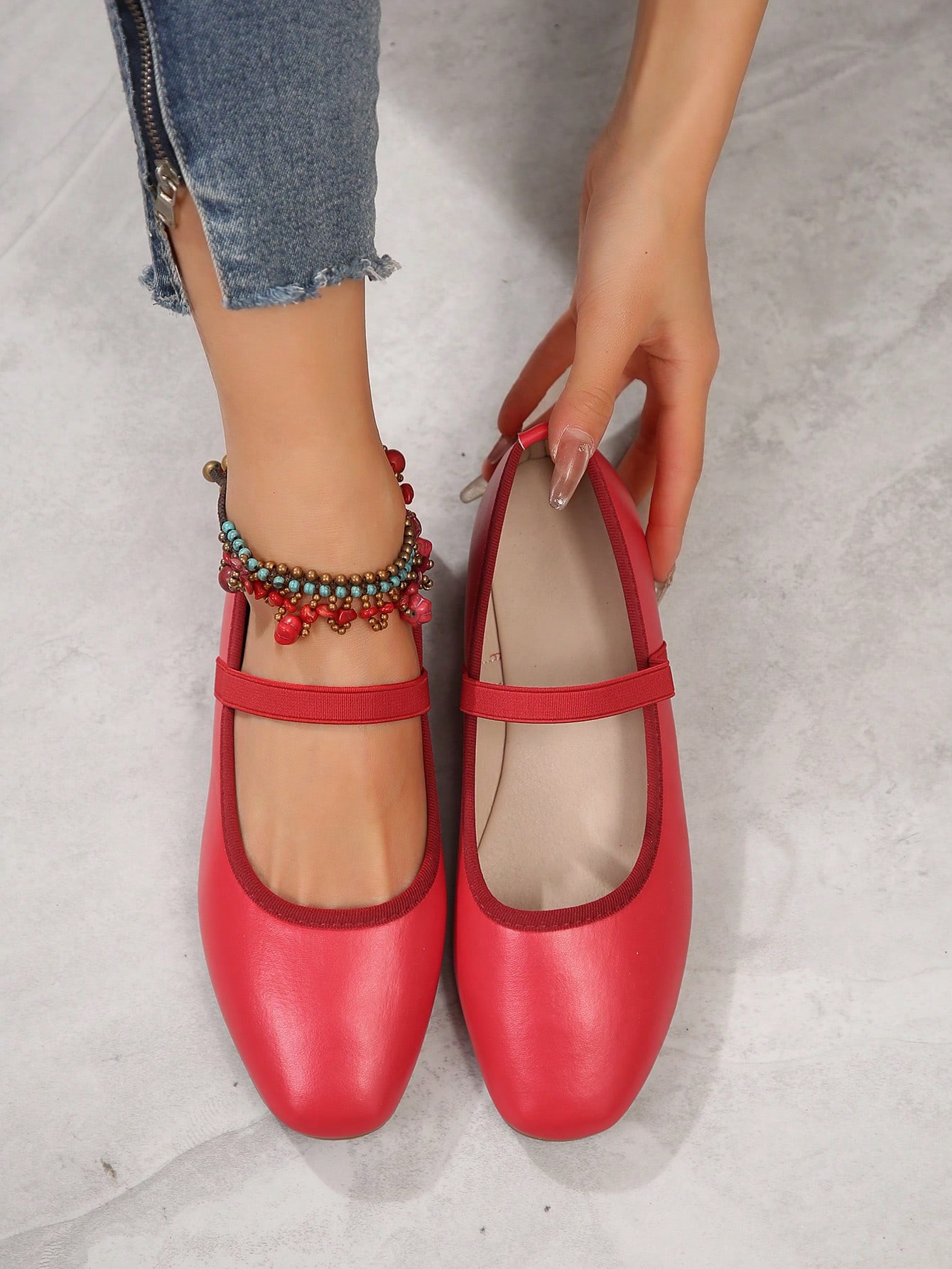 In Red Women Flats