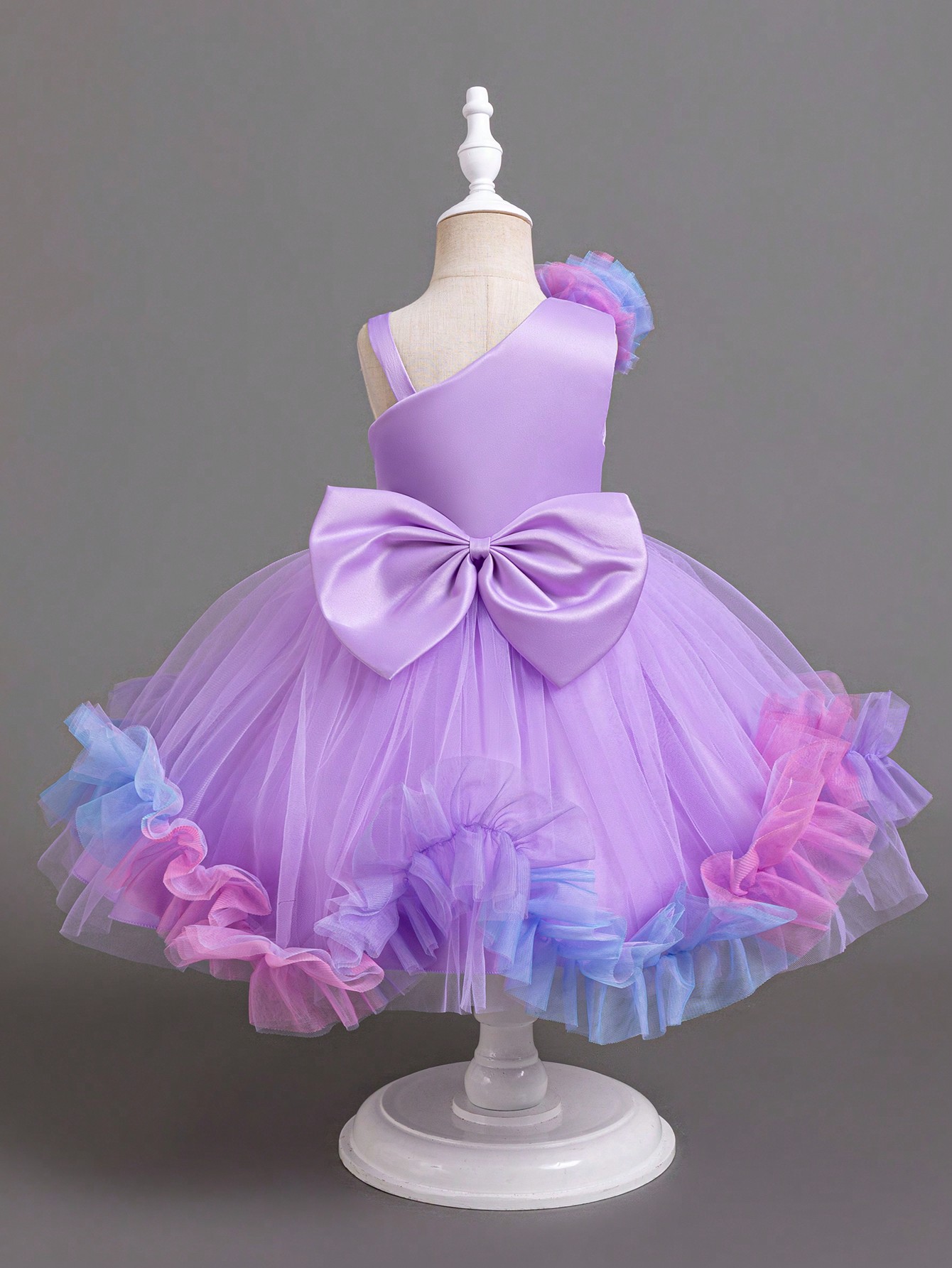 Young Girls Partywear