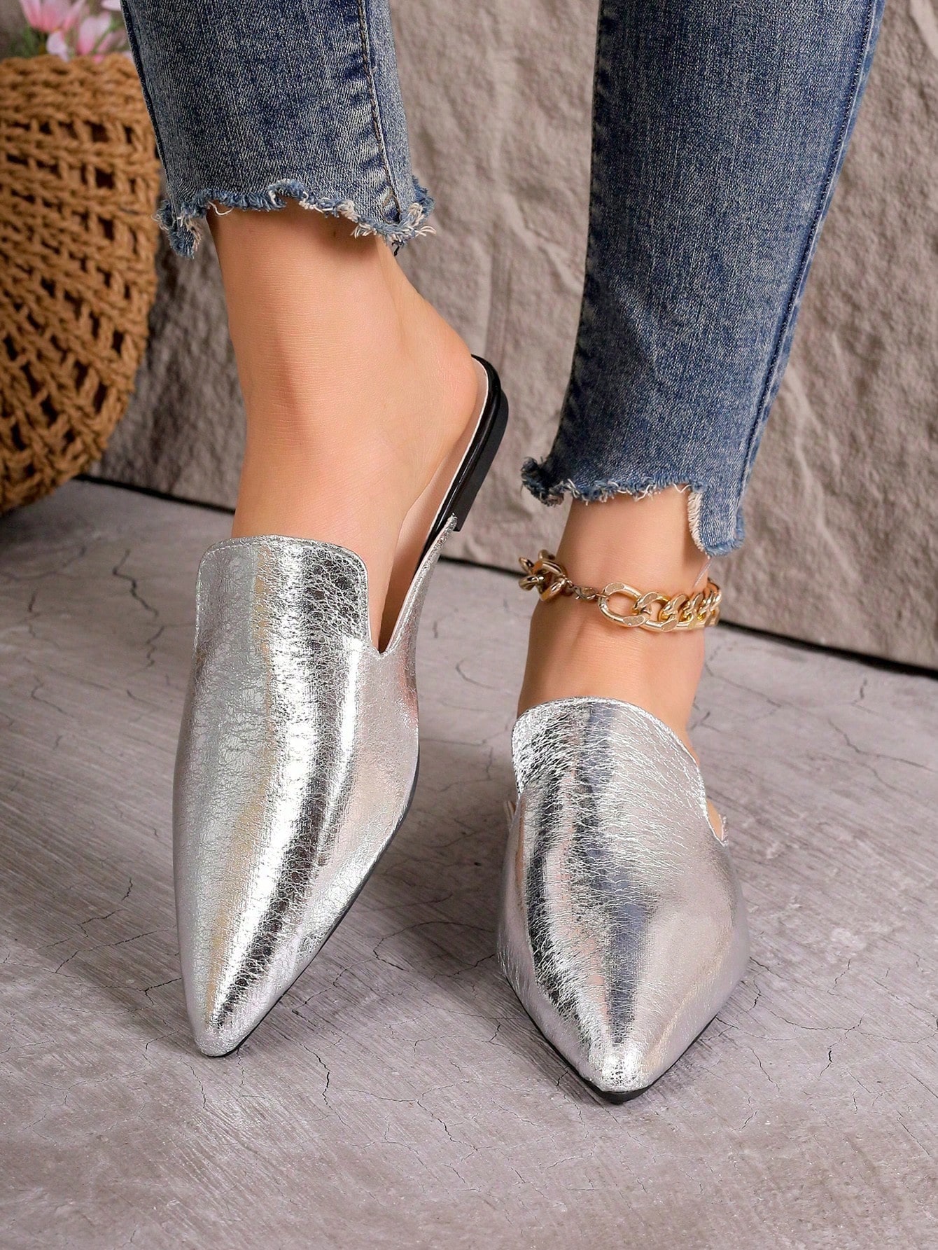 In Silver Women Flats