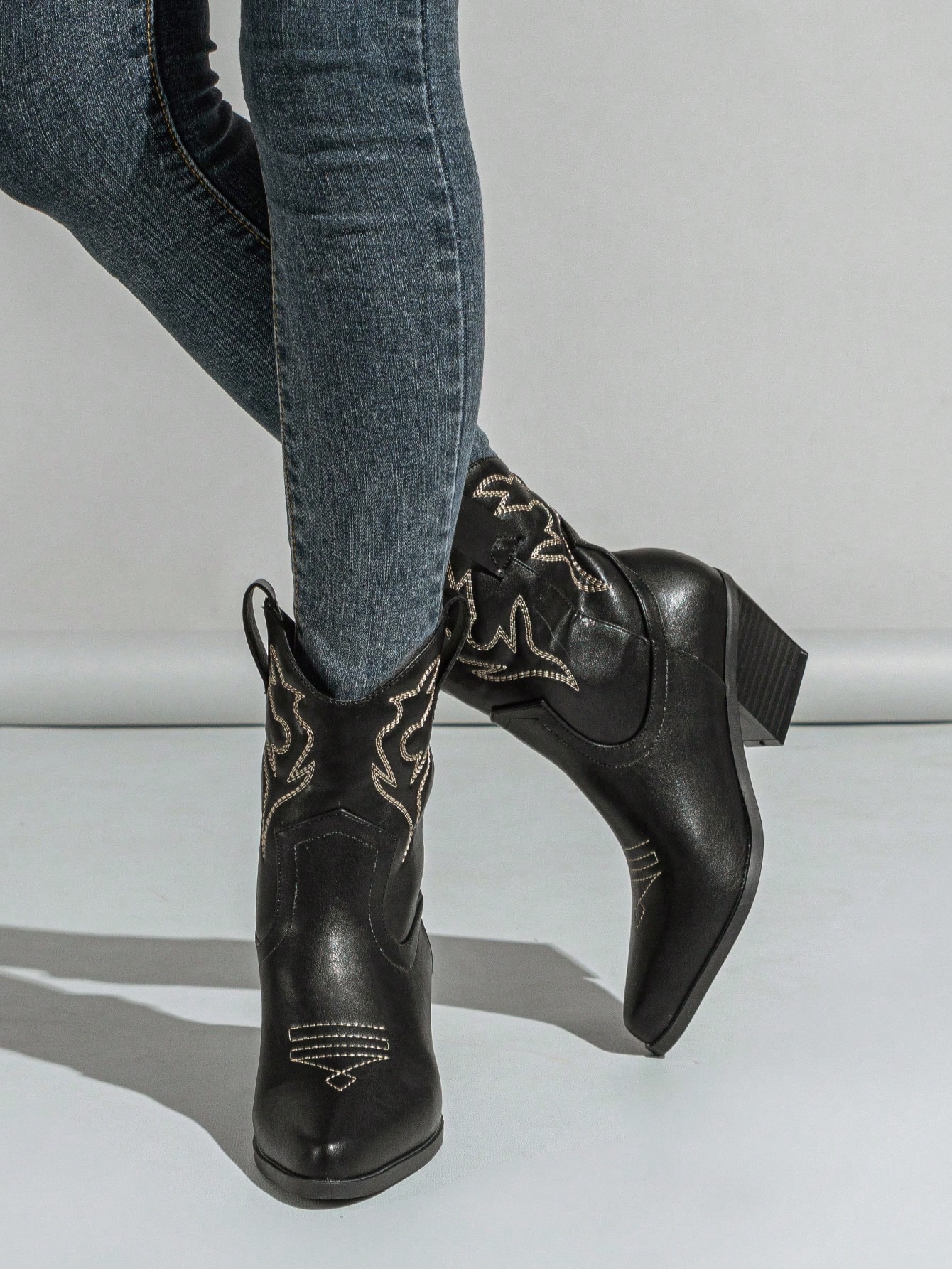 Women Ankle Boots & Booties