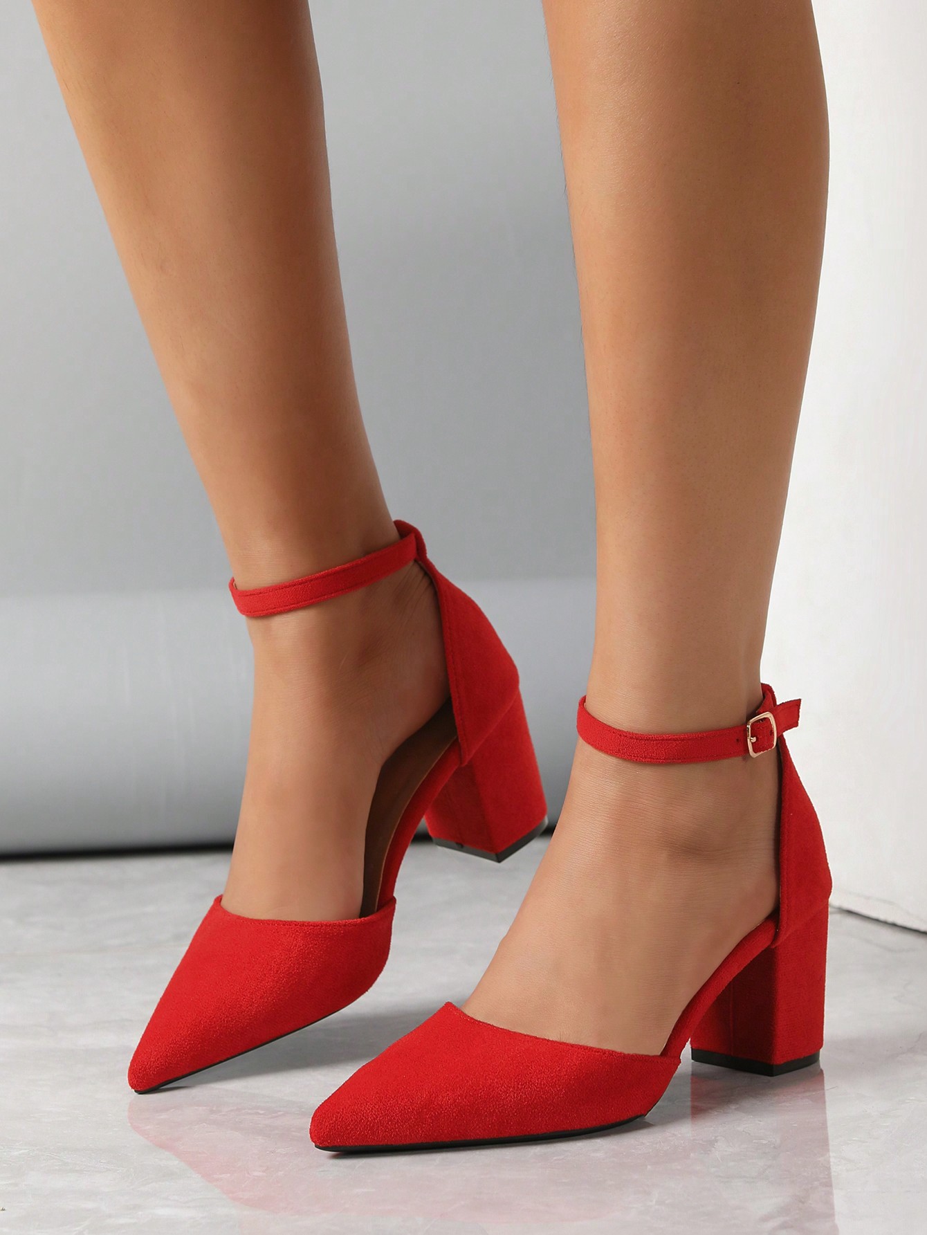 In Red Women Pumps