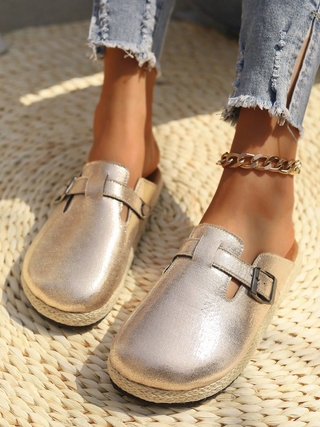 In Champagne Women Flats